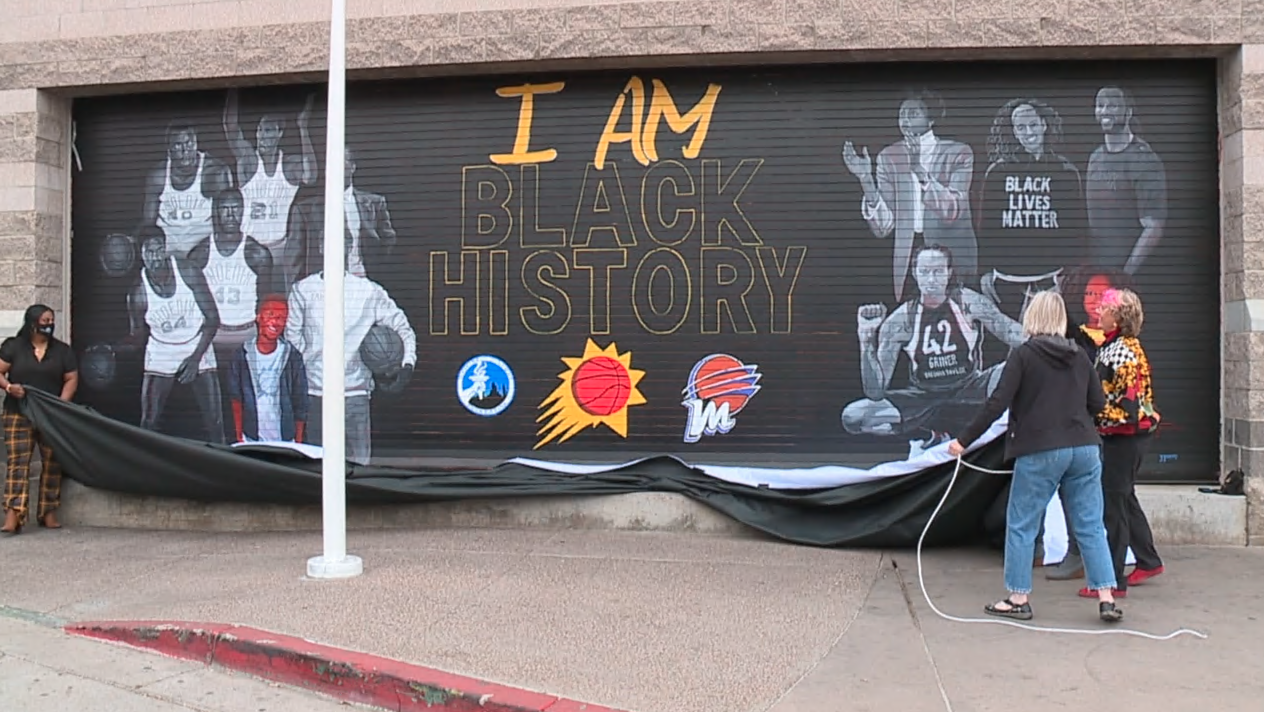 Suns mural.png