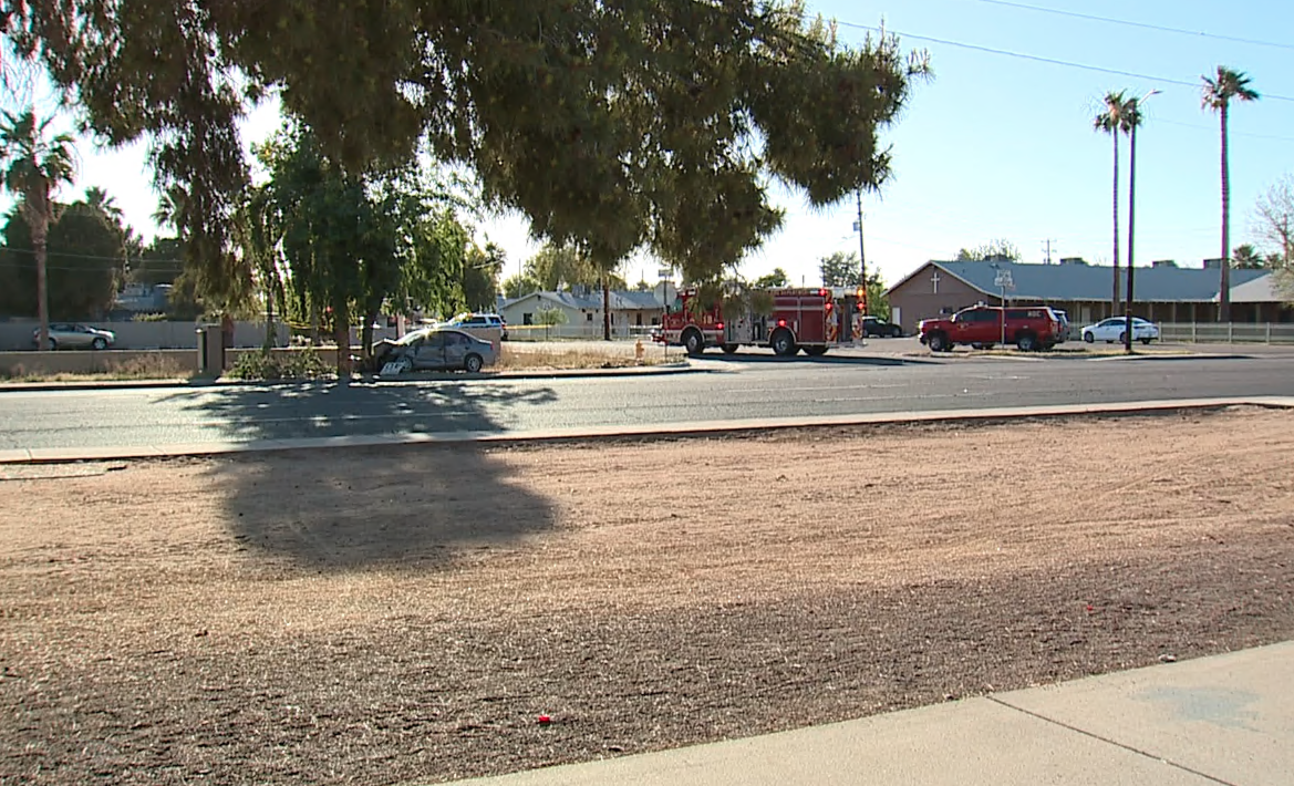 35th Ave and Camelback crash.png