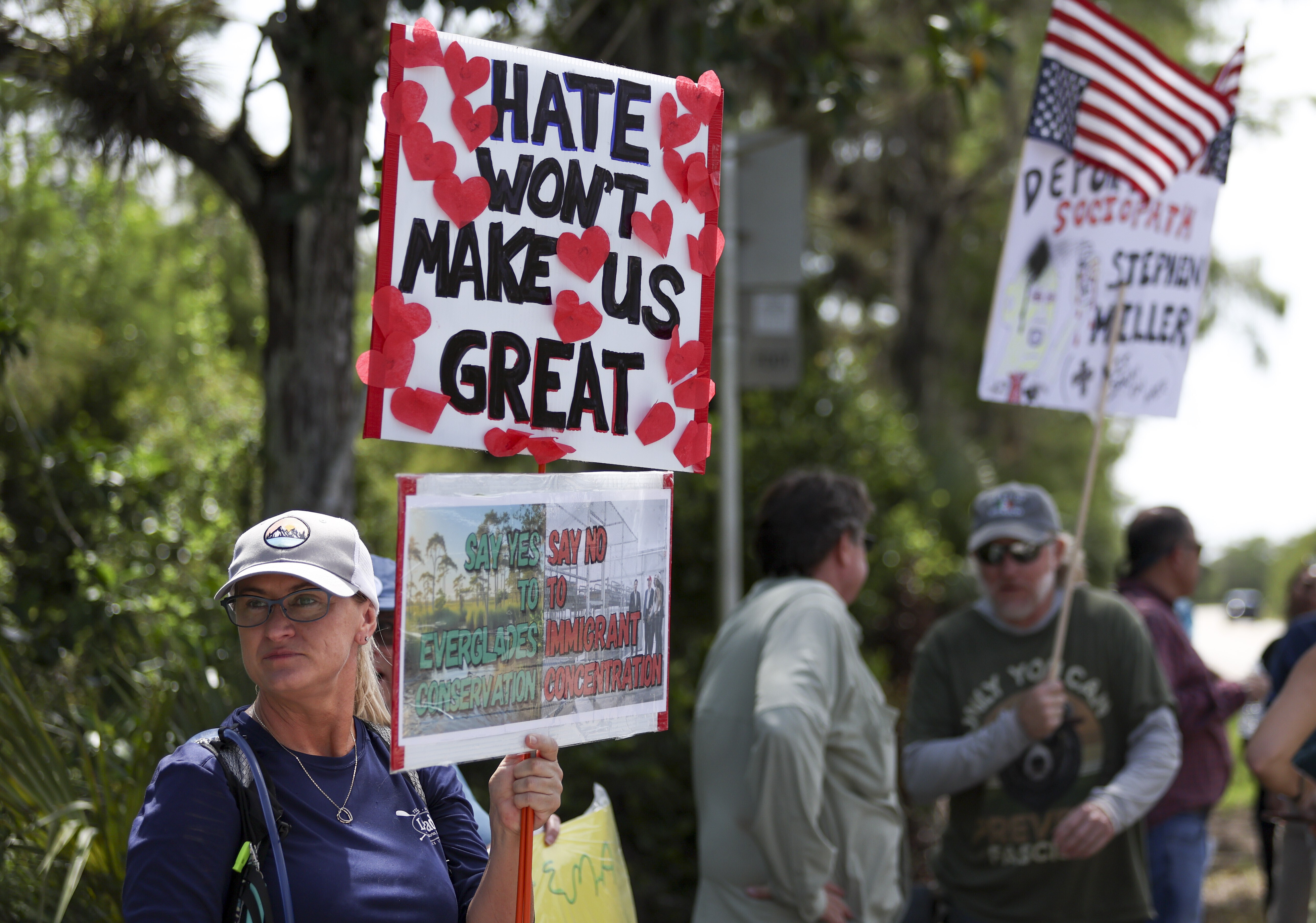 Judge orders Florida, federal officials to produce 'Alligator Alcatraz' agreements