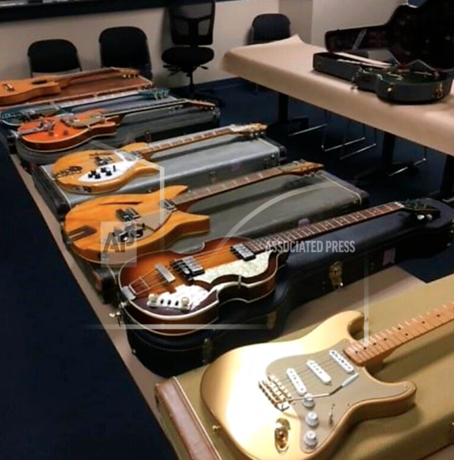 Police in California recover 9 stolen vintage guitars