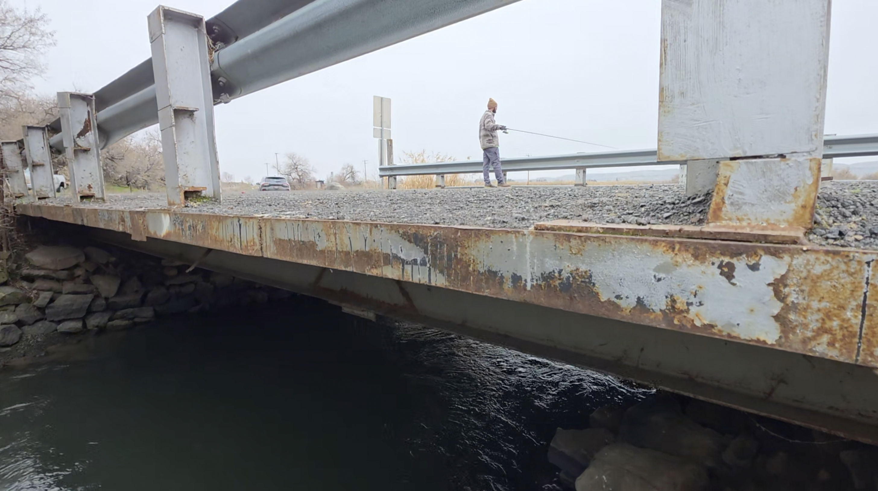 Billingsley Creek bridge work closes popular fishing spot