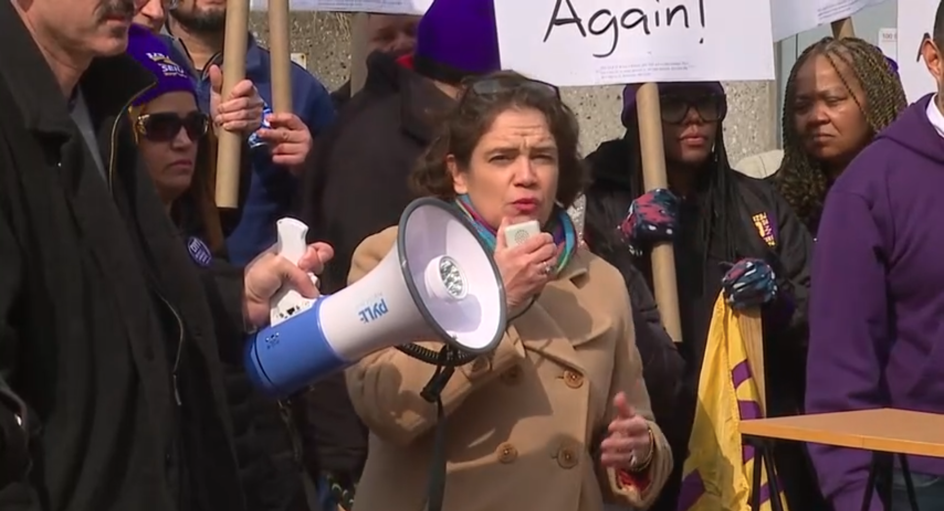 Janitors protest alleged underpayment by state contractor CVVY