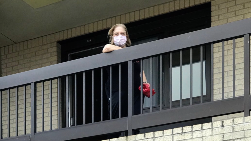 Gay Courter in quarantine