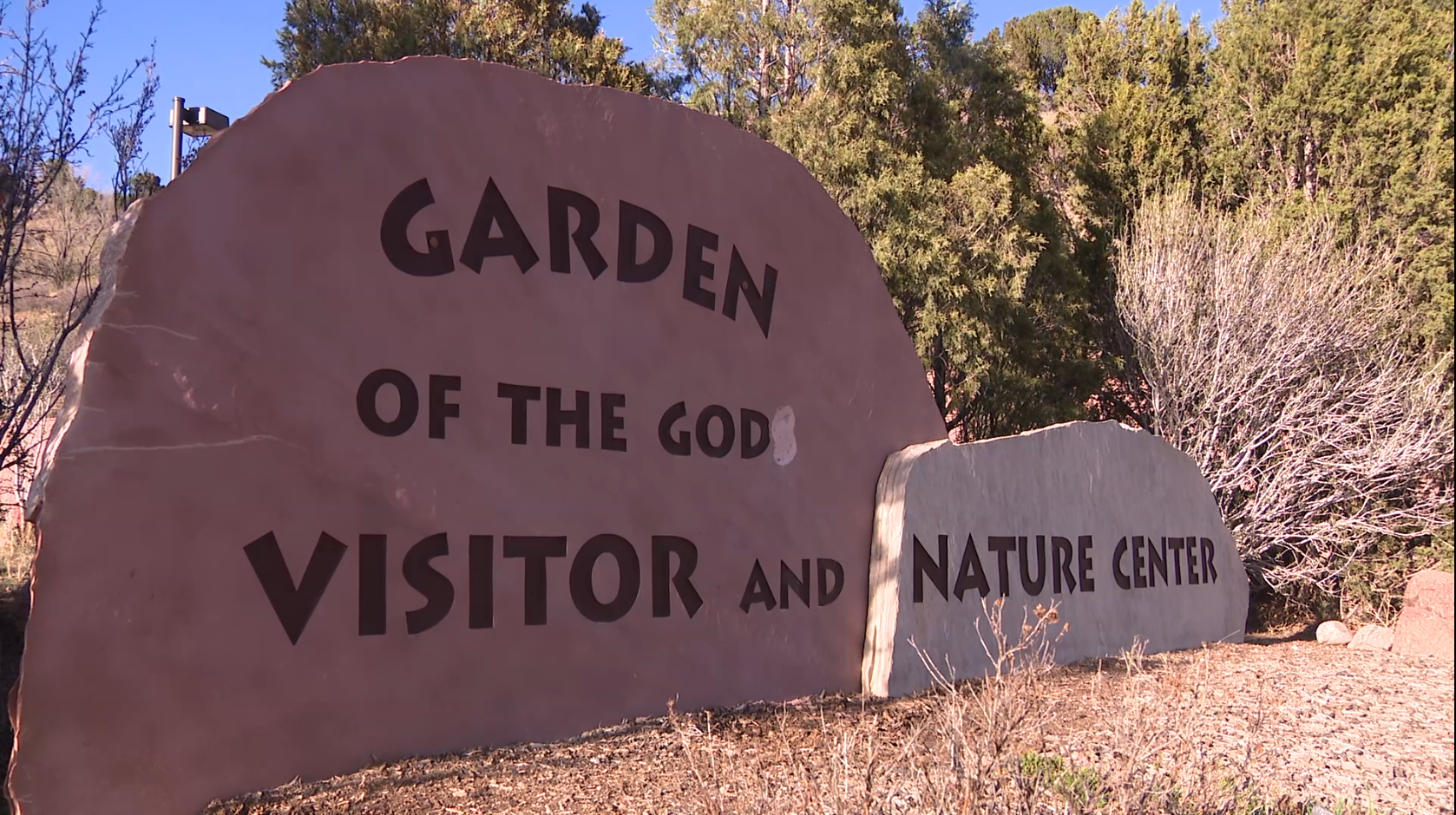 Garden of the Gods signs.PNG