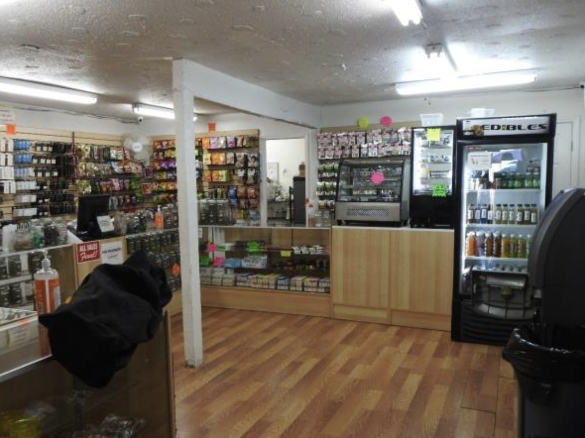 Spring_Valley_illegal_pot_dispensary