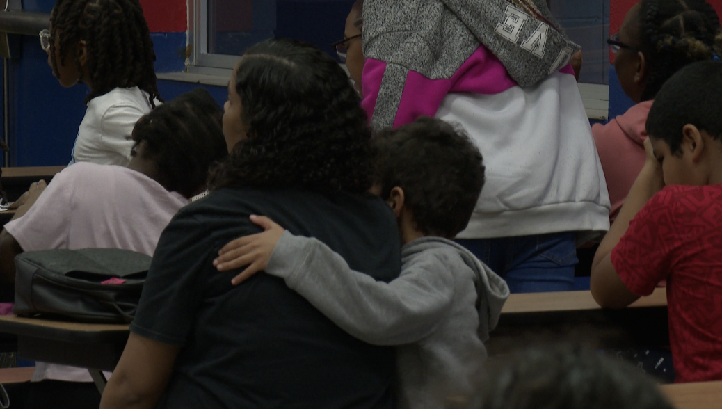 Connecting mothers and children at Sabal Palm Elementary School 