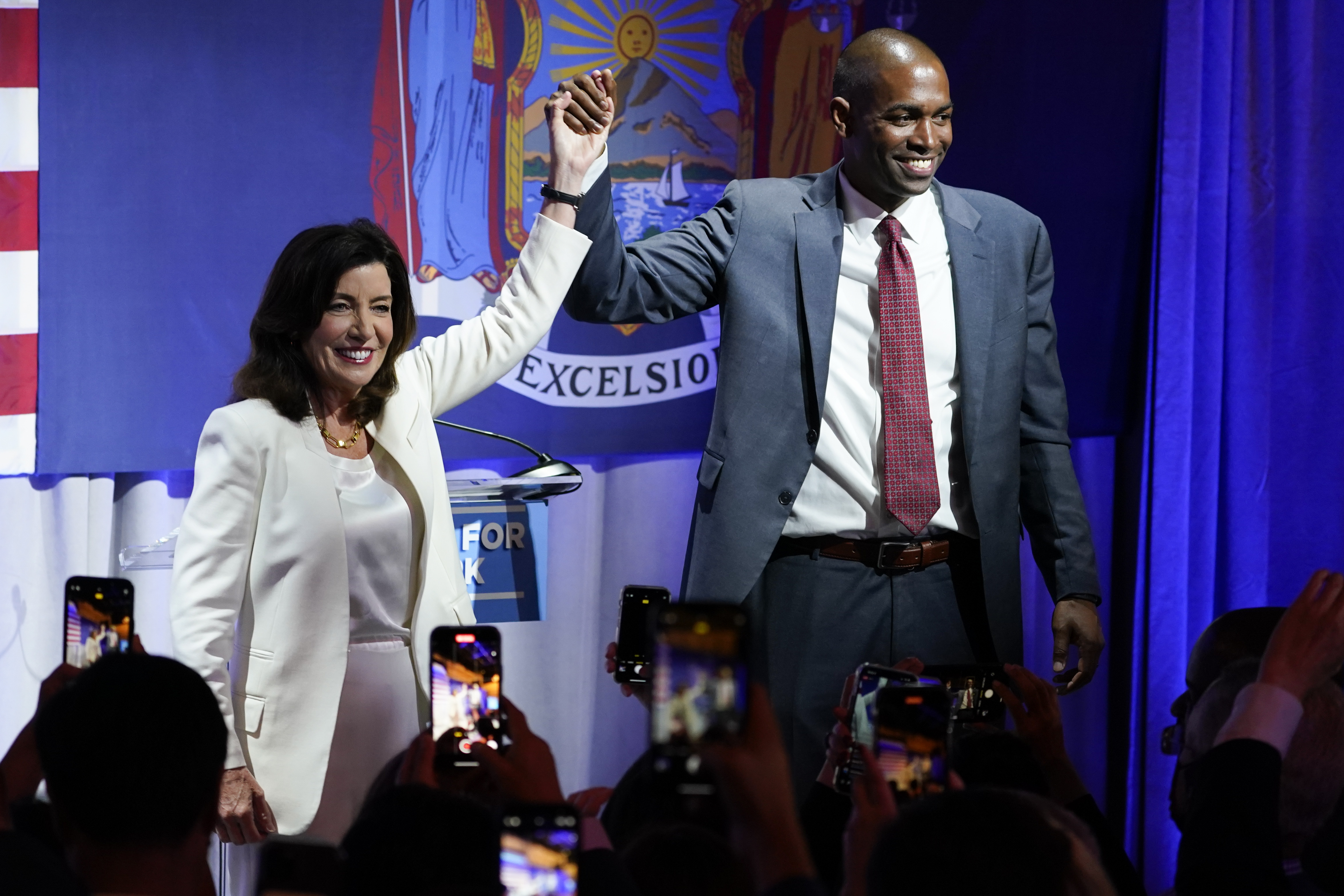 Siena Poll: Gov. Hochul holds 14-point lead in race for NYS Governor - Vimarsana News