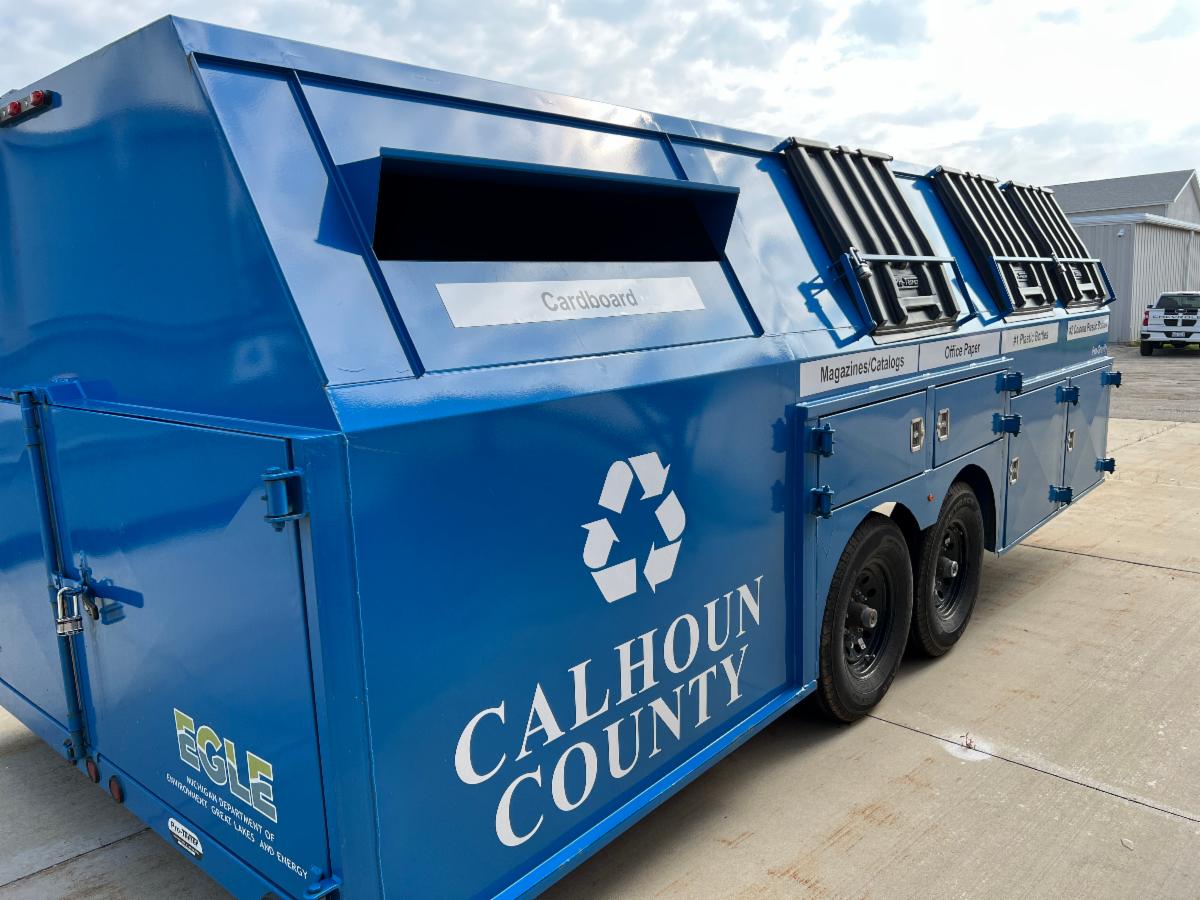 Calhoun County mobile recycling center
