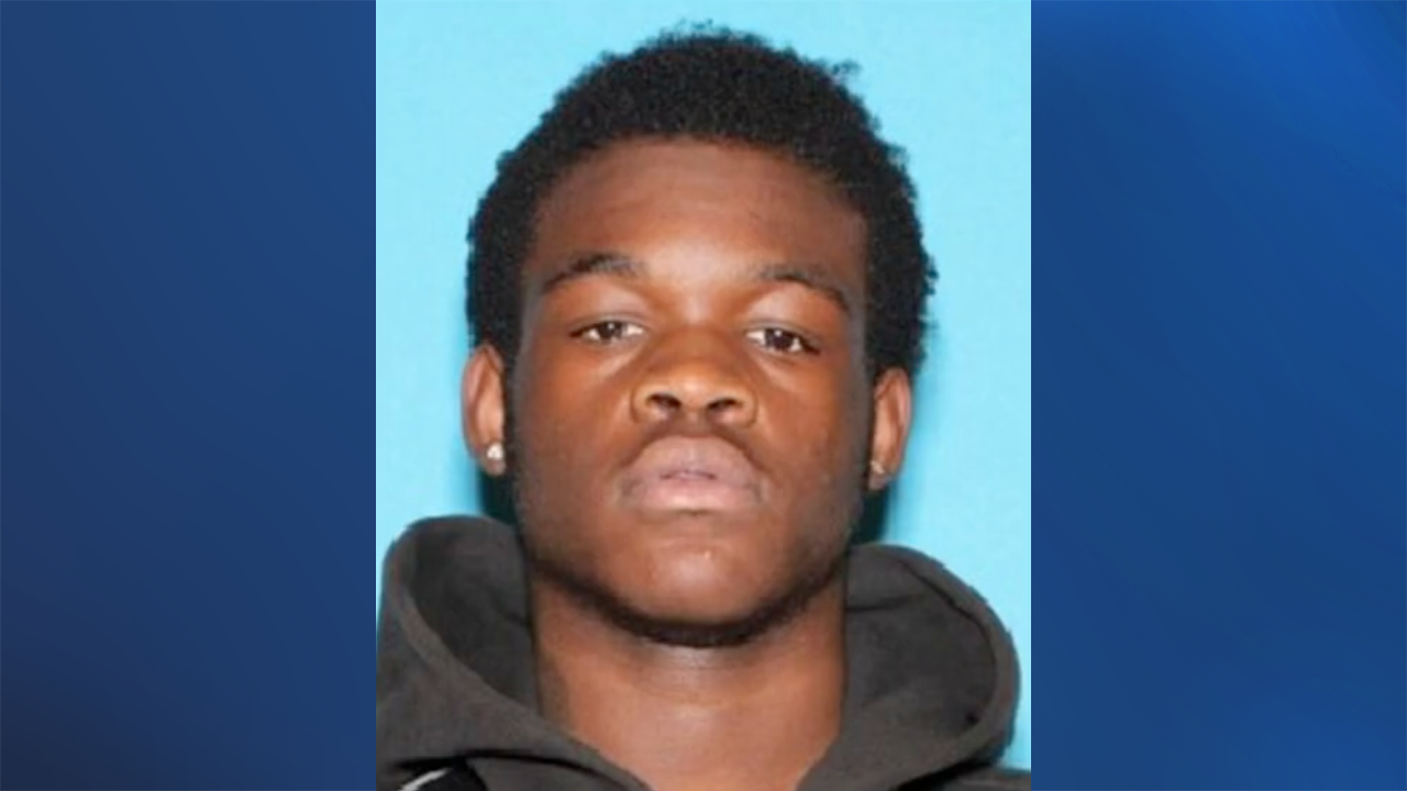 Naledge Chamberlain mug for web.png