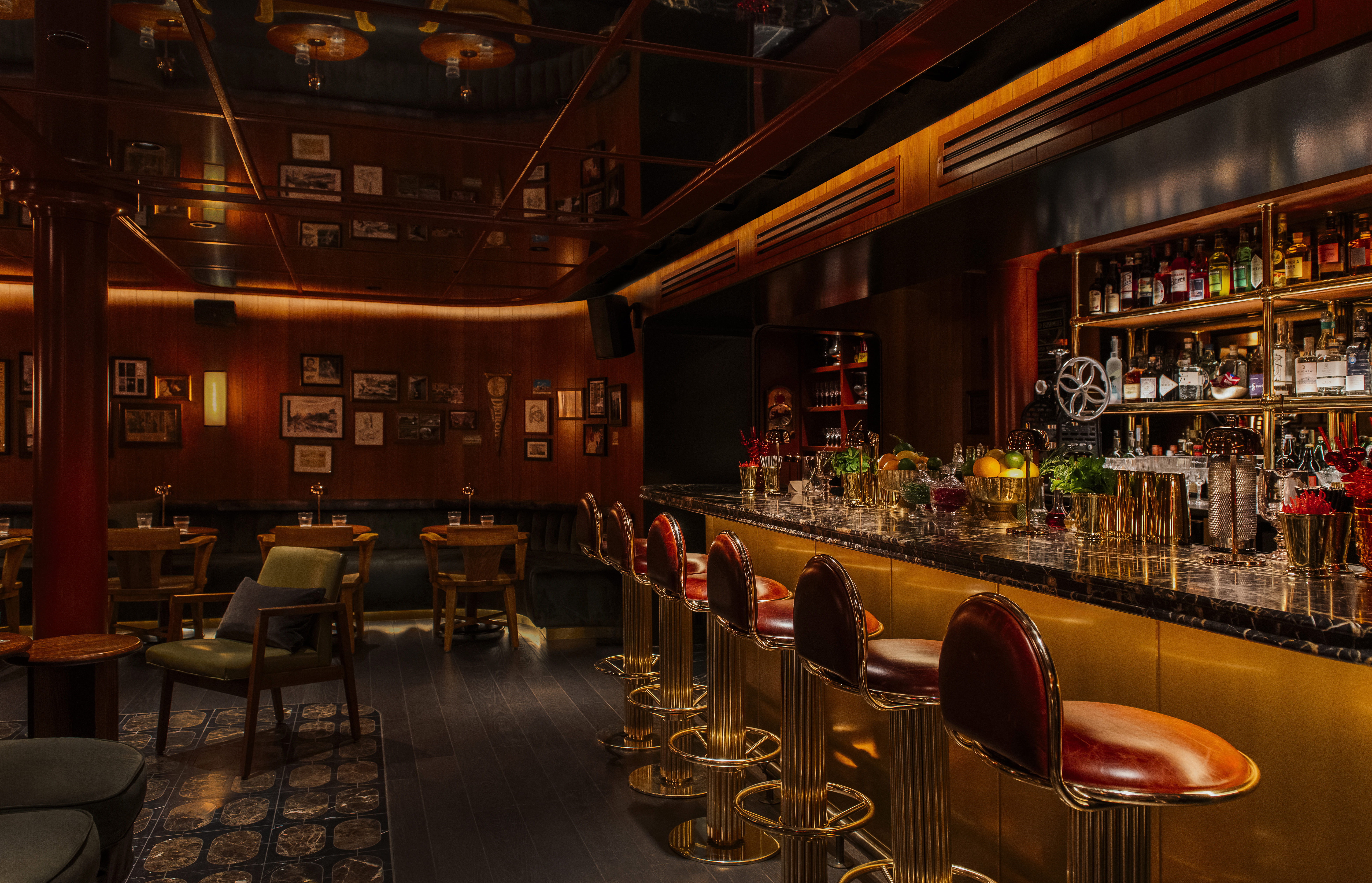 Saksey_s Interior & Bar_EEBerger.jpg