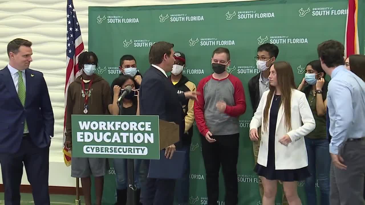 DeSantis tells students to take masks off
