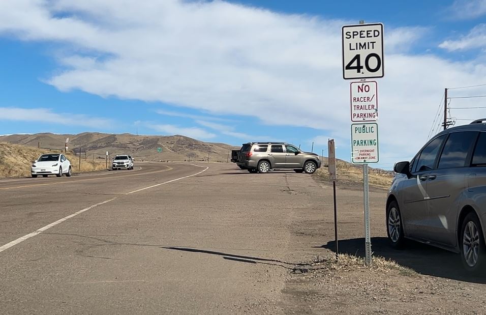 Rooney Road Speed limit
.JPG