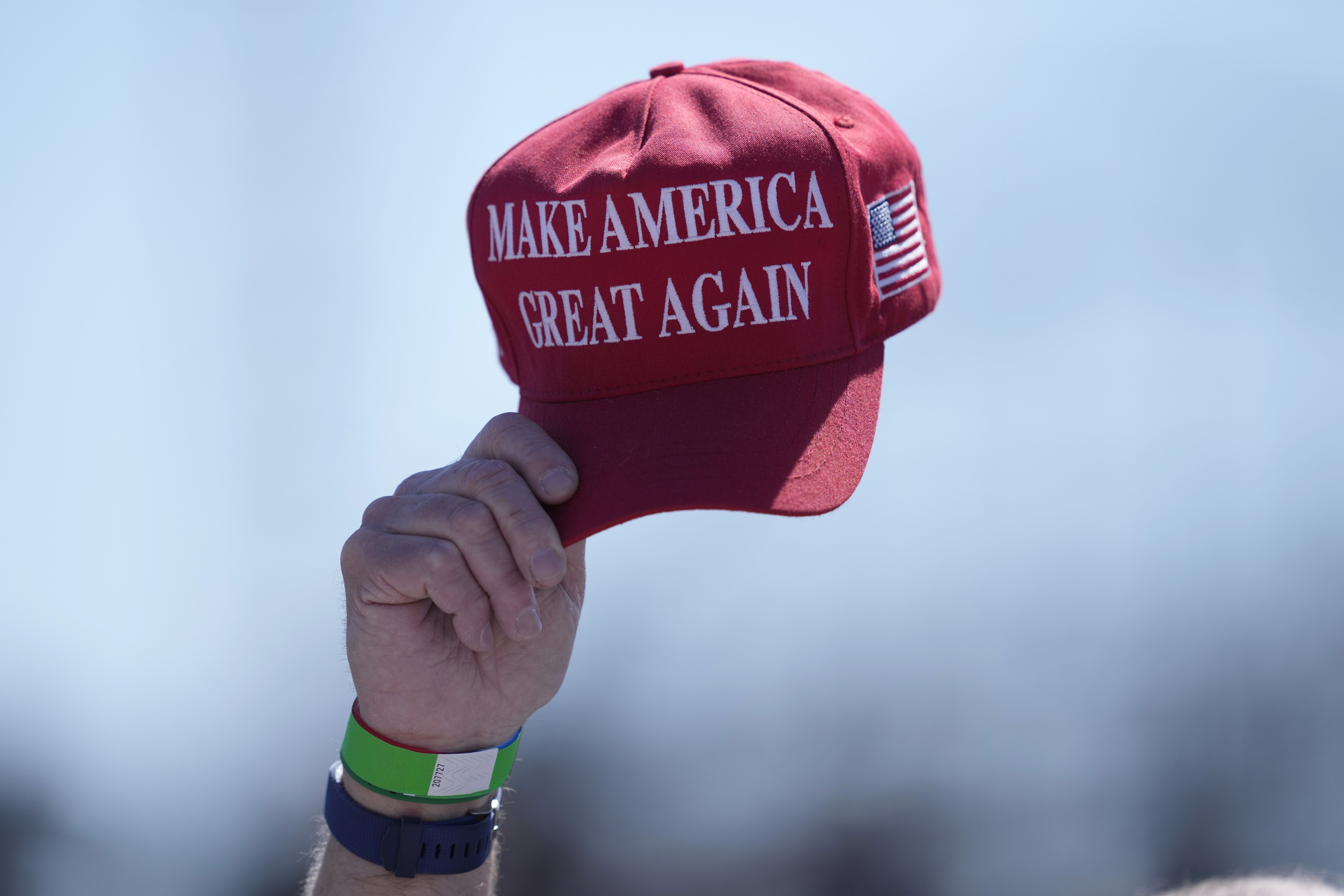 Trump hat