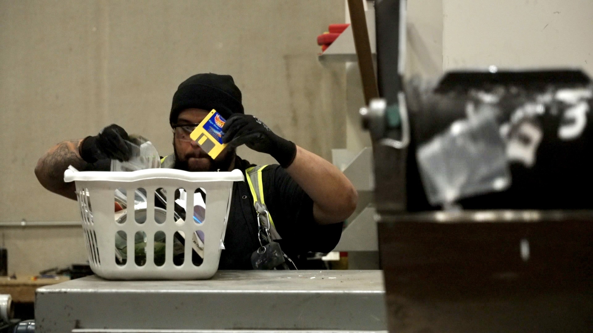 recyling electronics  jpg.jpg