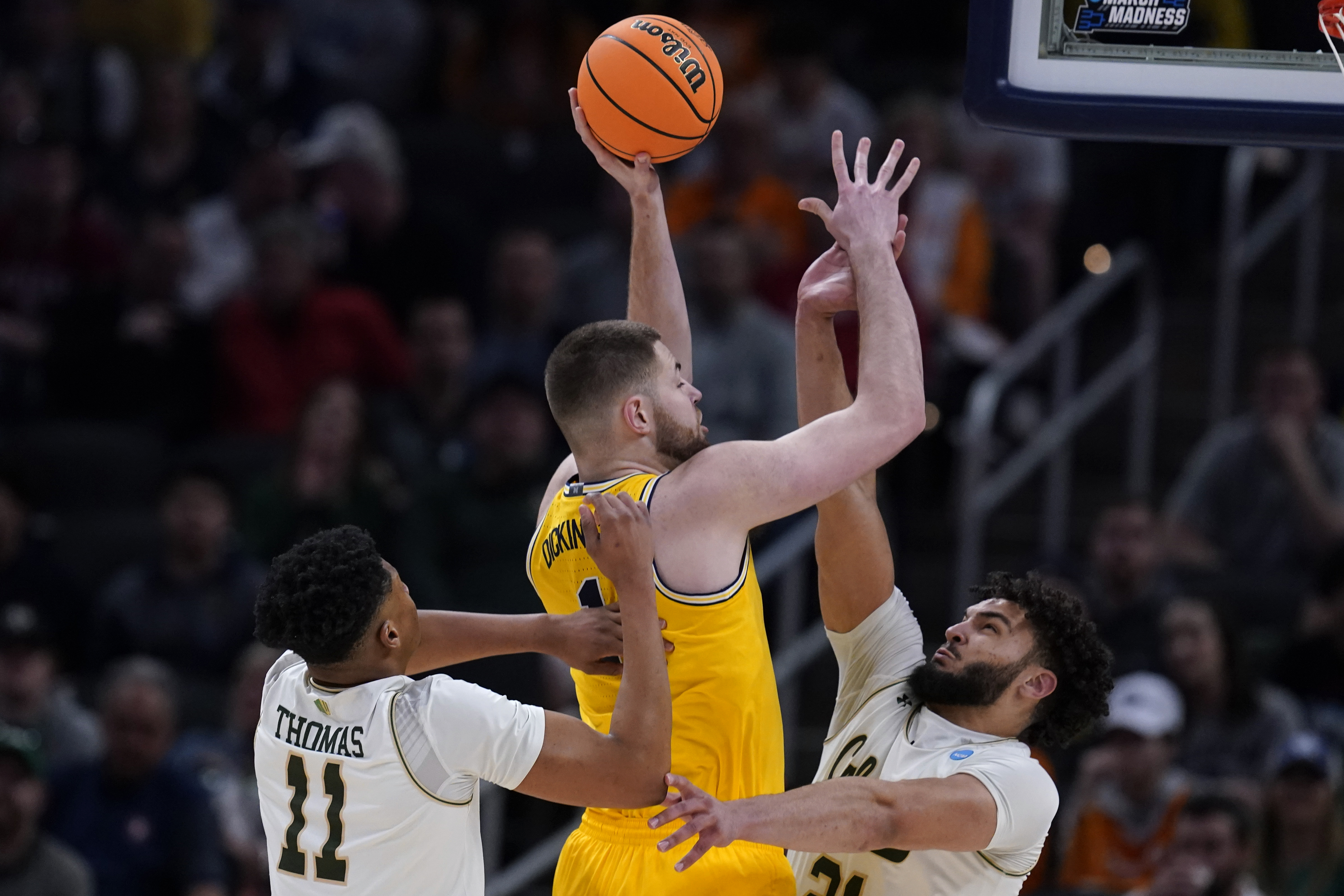 Hunter Dickinson NCAA Michigan Colorado St Basketball