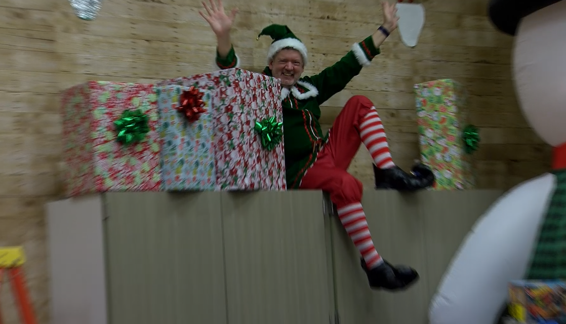 Christmas around the world with some North Pole visitors at Hicks Elementary - Vimarsana News