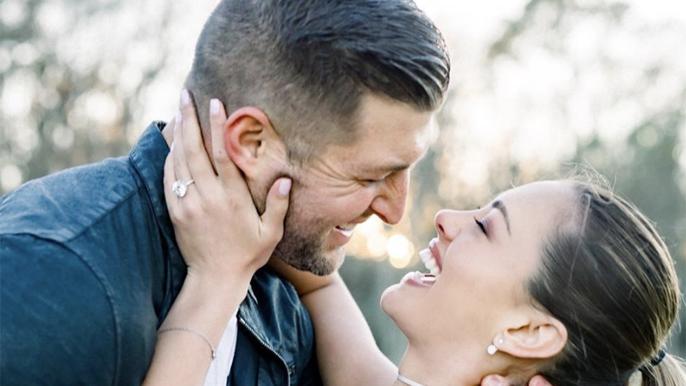 WPTV-TIM-TEBOW-ENGAGED.jpg