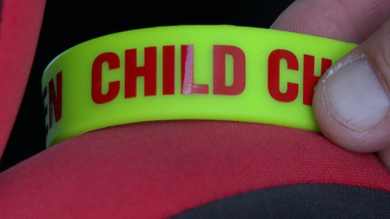 WFTS Child reminder bracelet