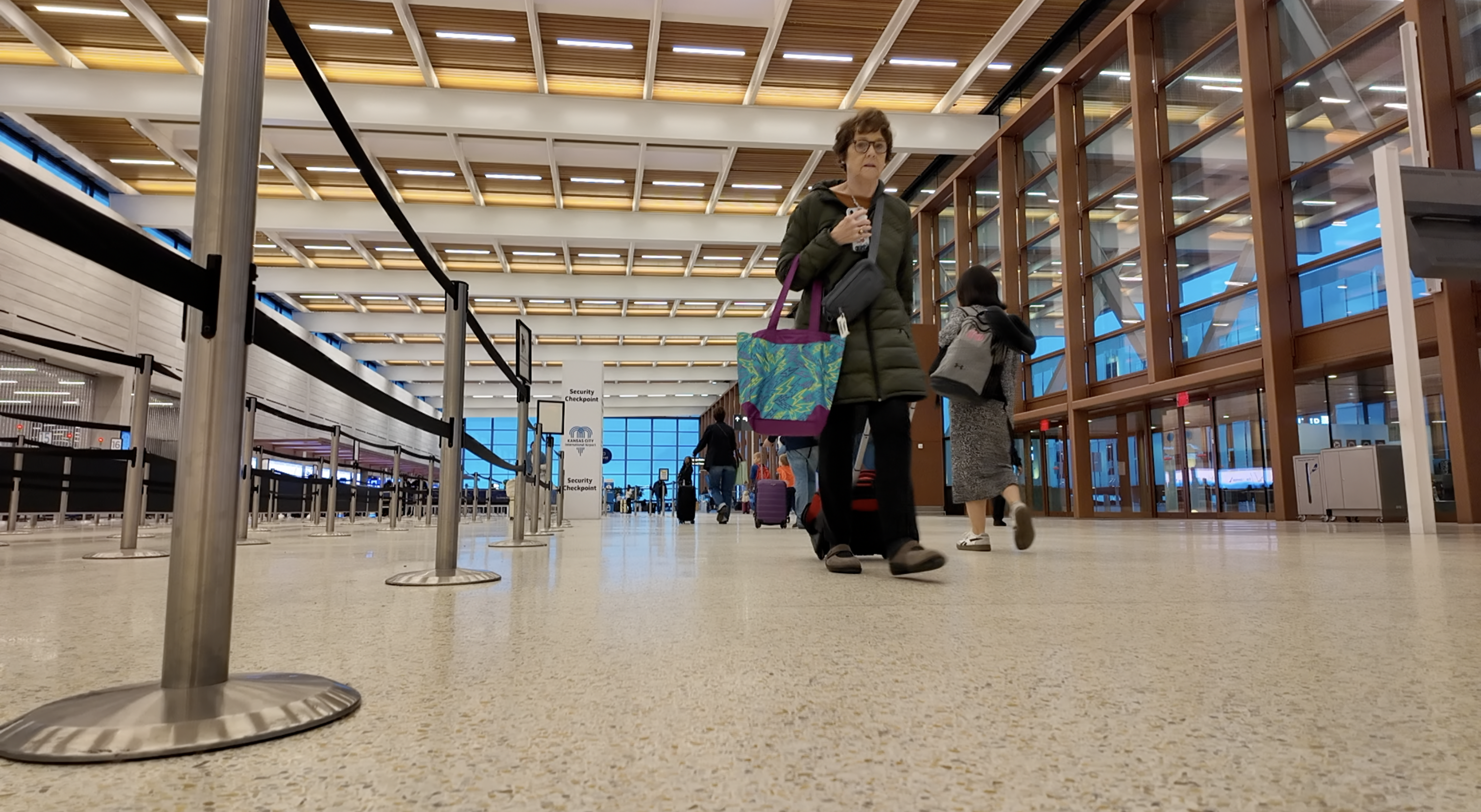 Record holiday travel expected as millions hit roads and airports, KCI predicts more travelers