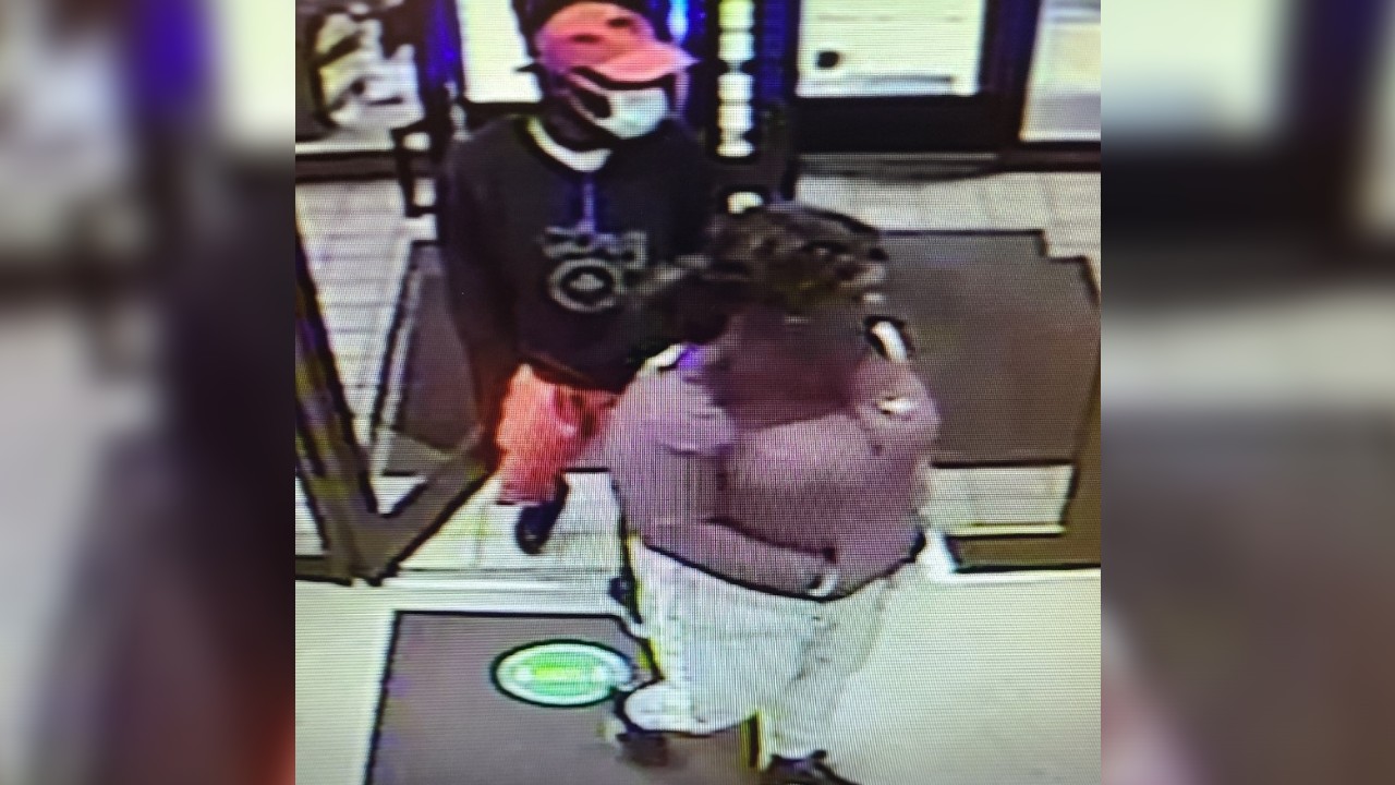 Armed robbery suspects in Fountain.jpg