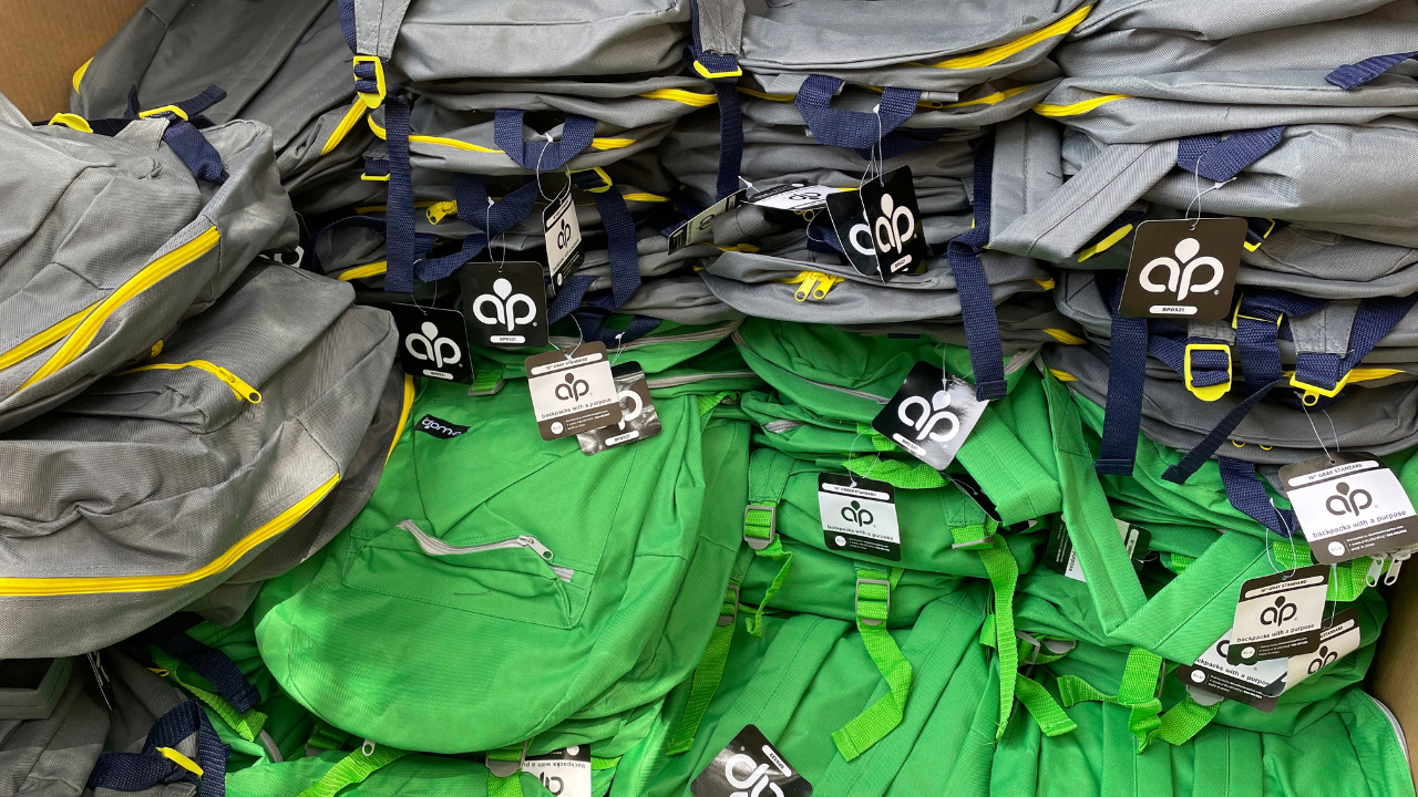 Backpack giveaway (FILE)