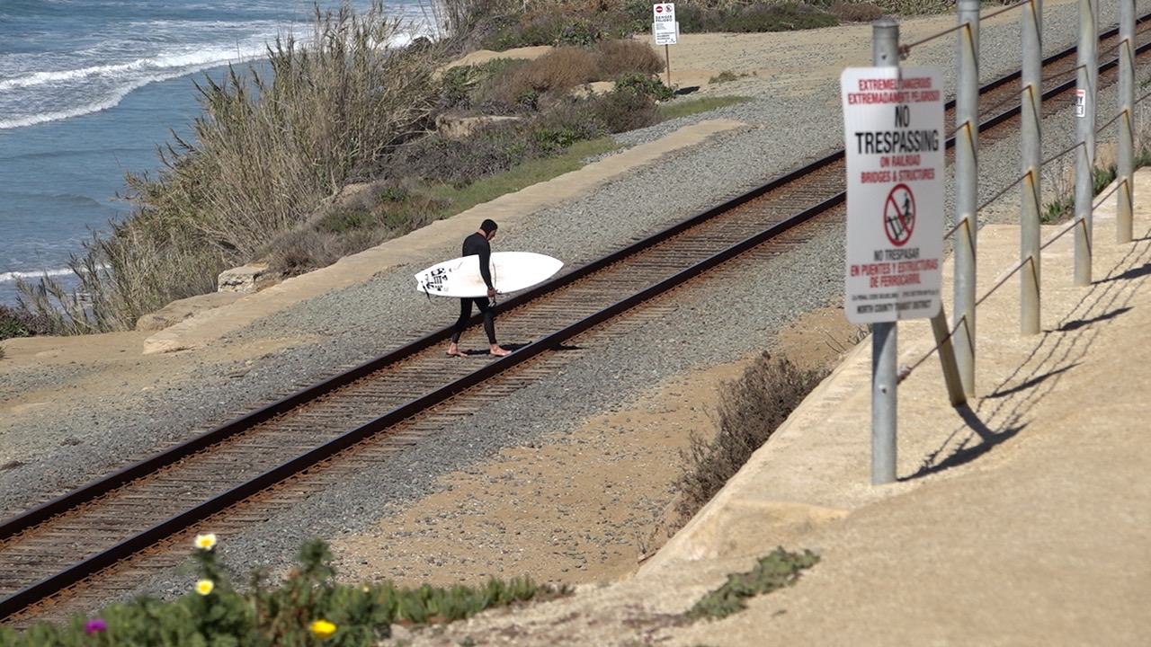 surfer train pic.jpg
