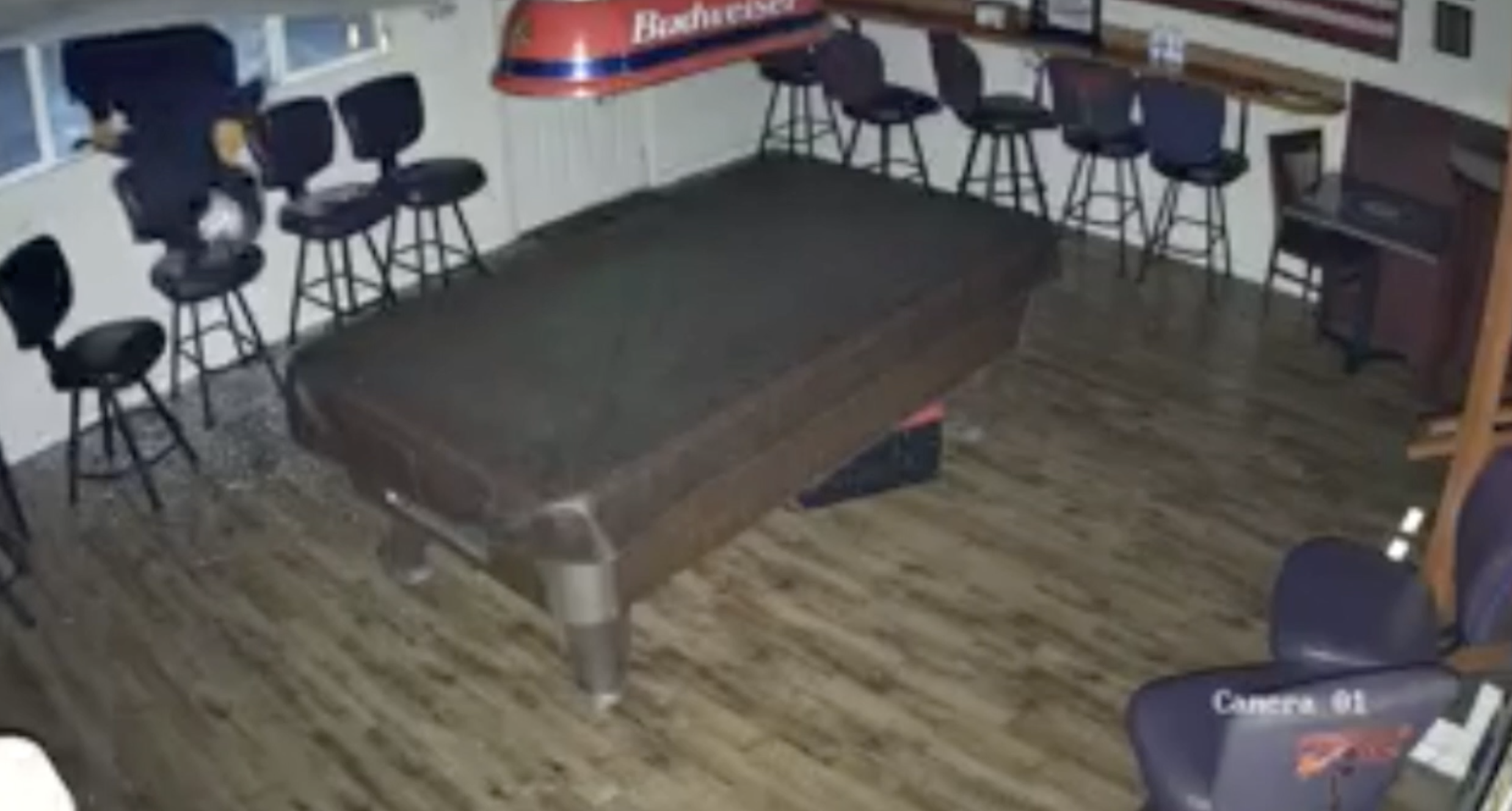 Caught on video: thieves target VFW post in Alpine