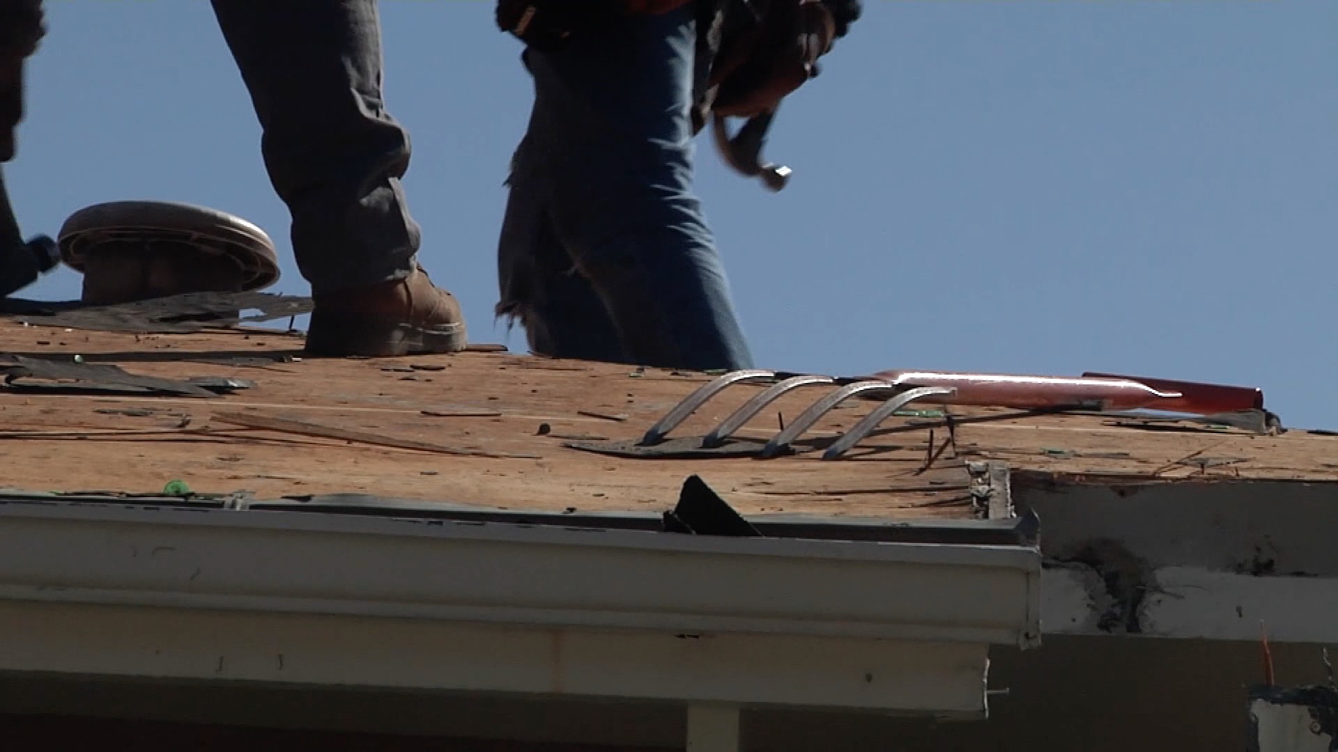 Aspen Roofing and Exteriors theft