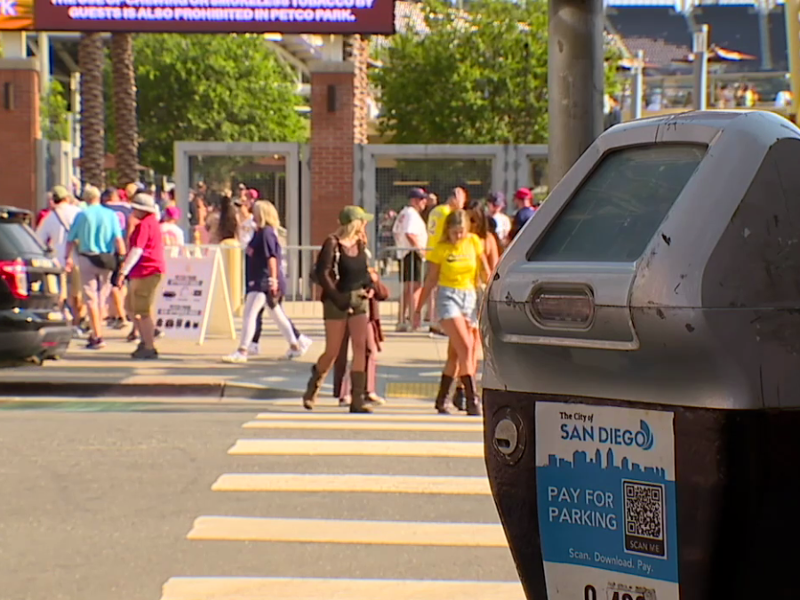 petco_park_gallagher_entrance_parking_meter.png