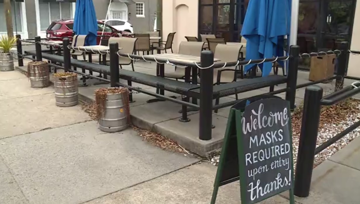 Home Team Grill 02.jpg