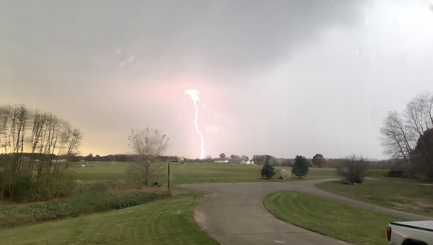 Lightning during storm - Courtesy Sydney Garchow.jpeg