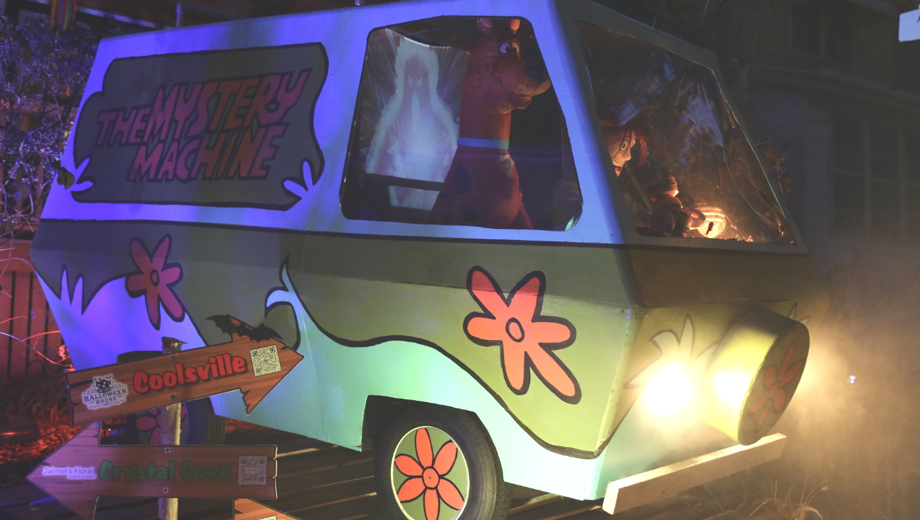 A&J's Halloween House