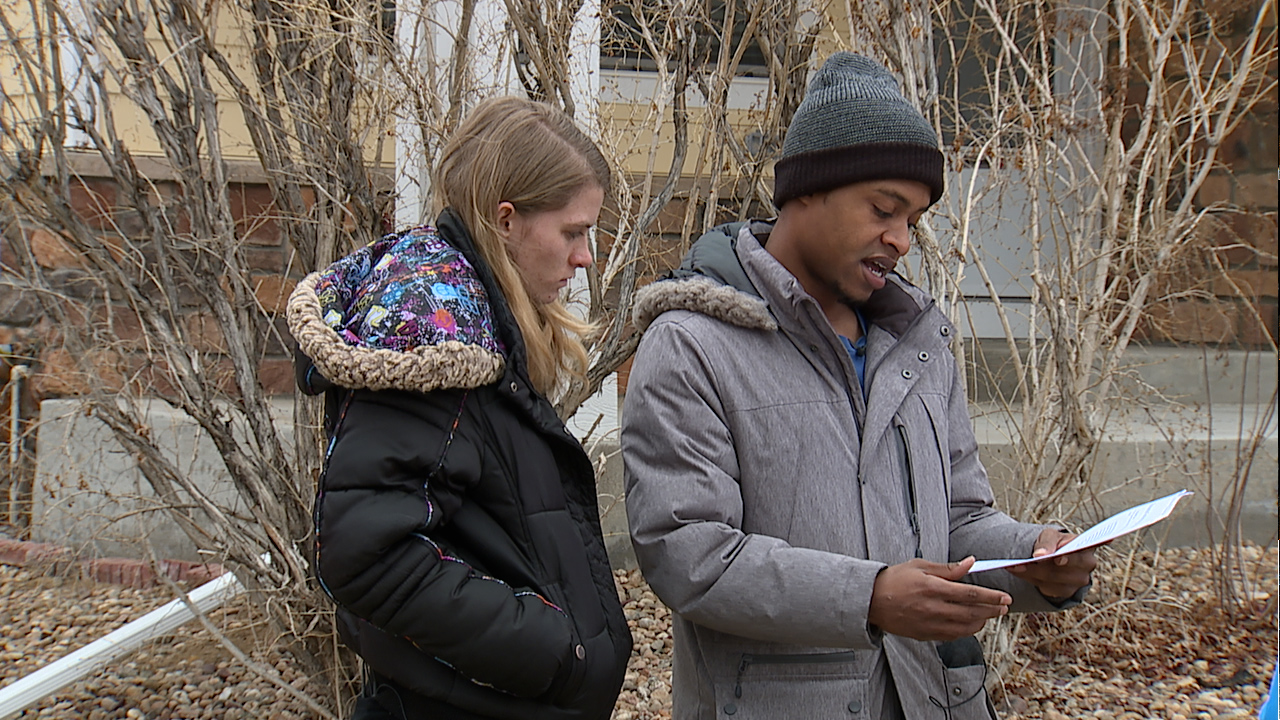 'It was too good to be true,': Aurora couple says rental scam drained them of thousands 