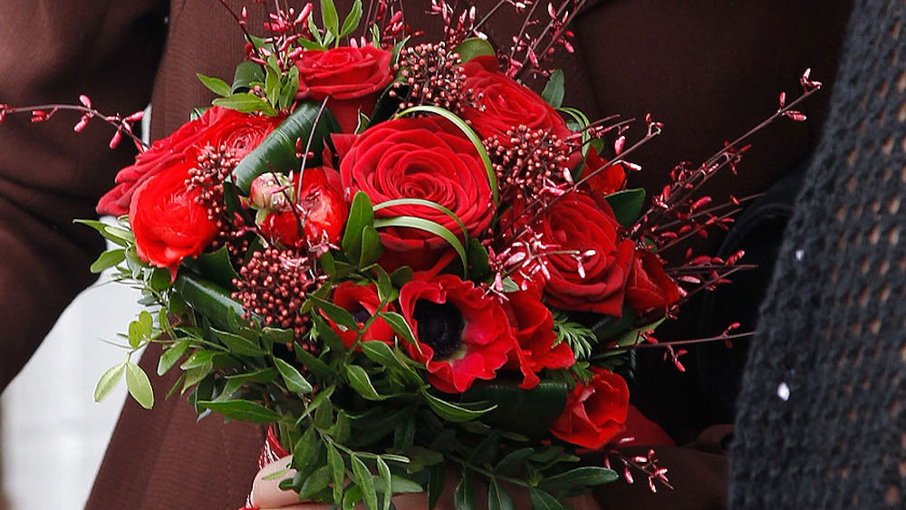 How to save on Valentine's flowers, as inflation hits roses hard - Vimarsana News