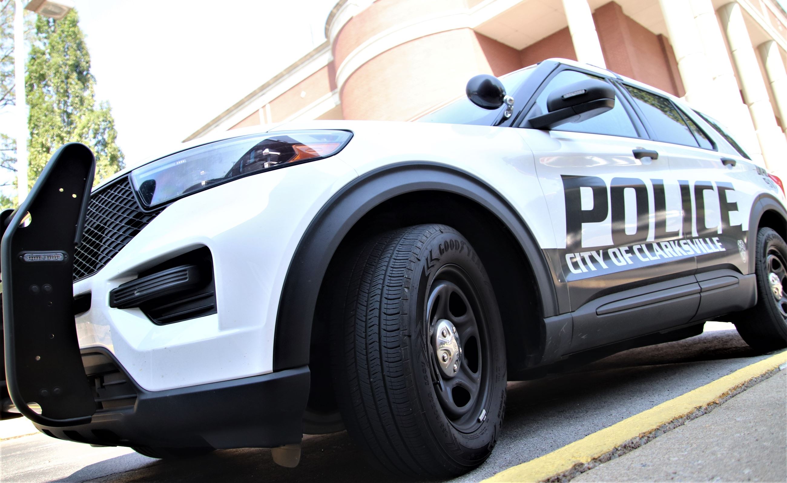 Clarksville Police Department_car