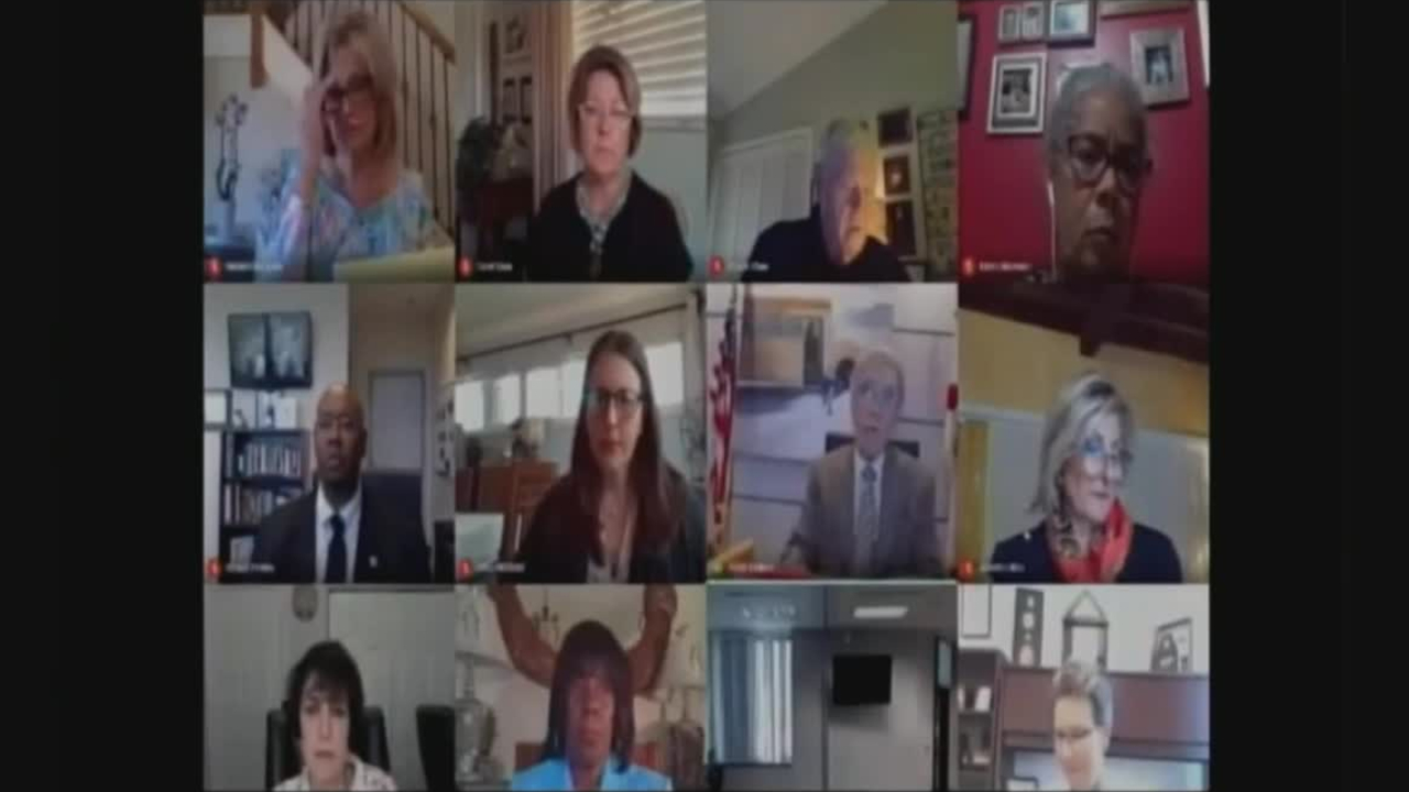 wptv-pbc-school-board-9-2-20.jpg