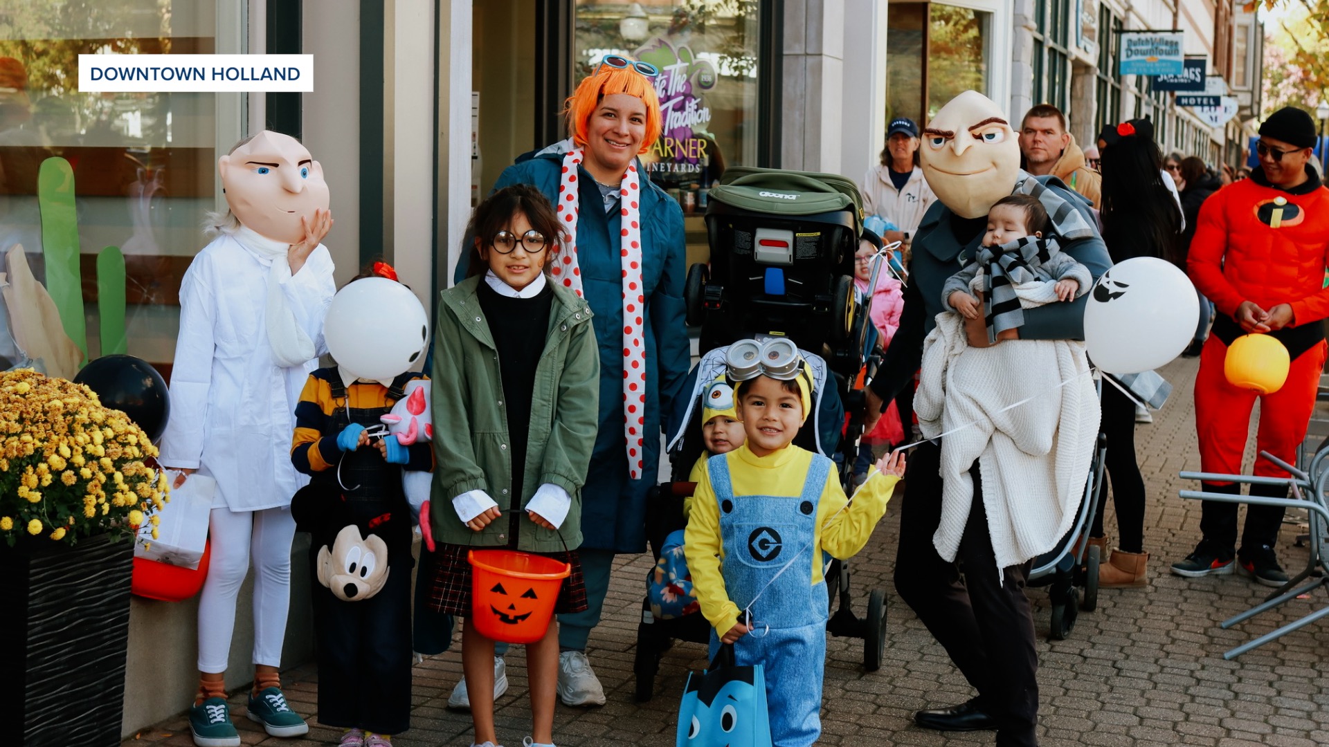 DT HOLLAND TRICK R TREAT.jpg