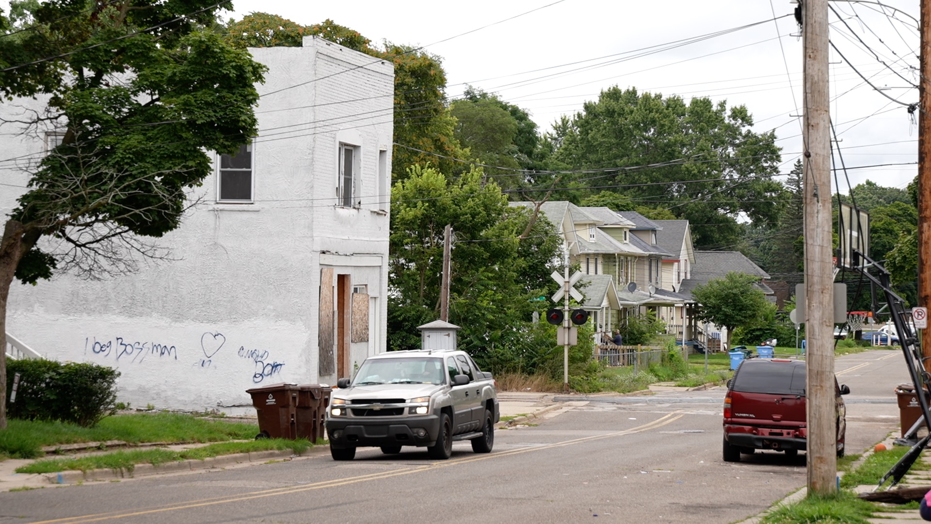 Lansing baker Street Shooting.jpg
