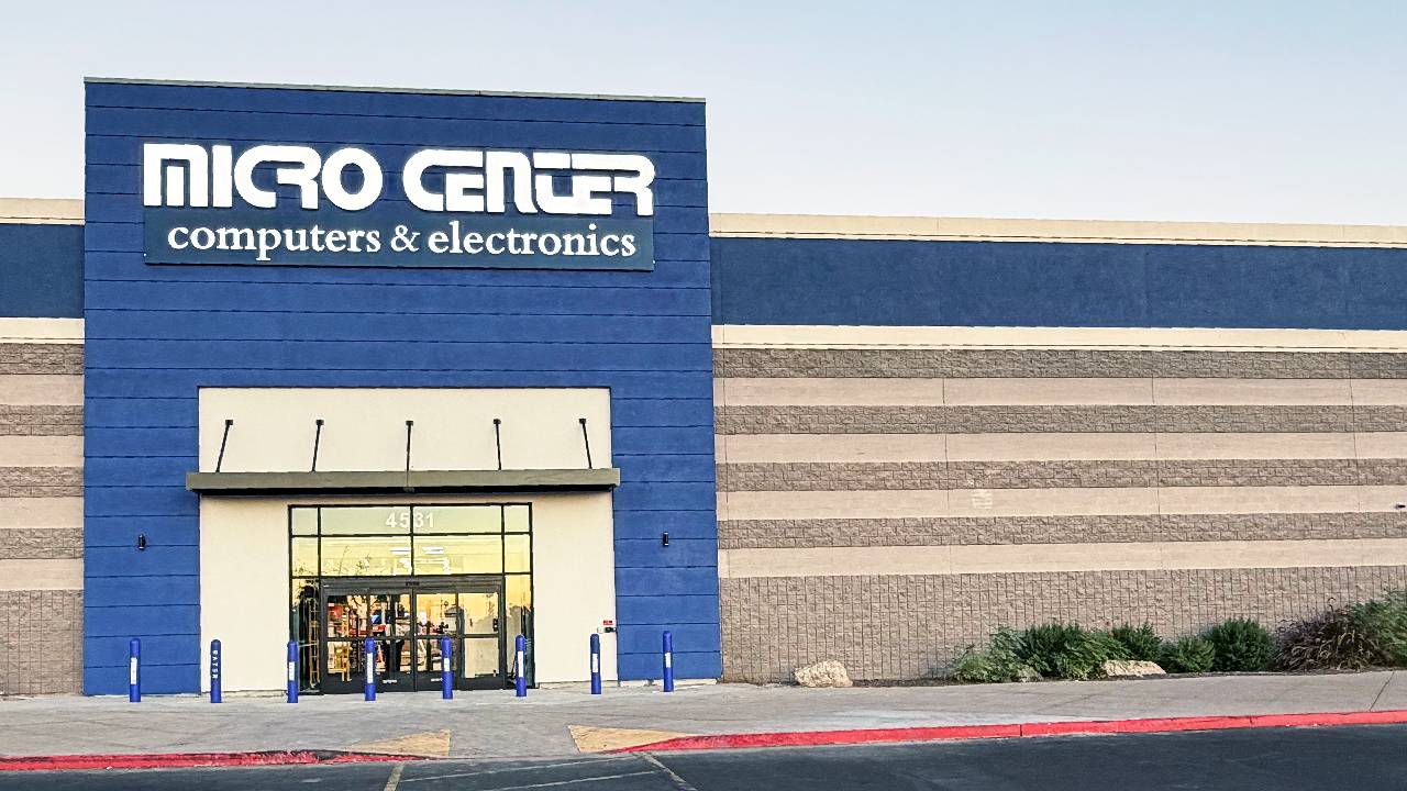 Micro Center in Phoenix, Arizona. 