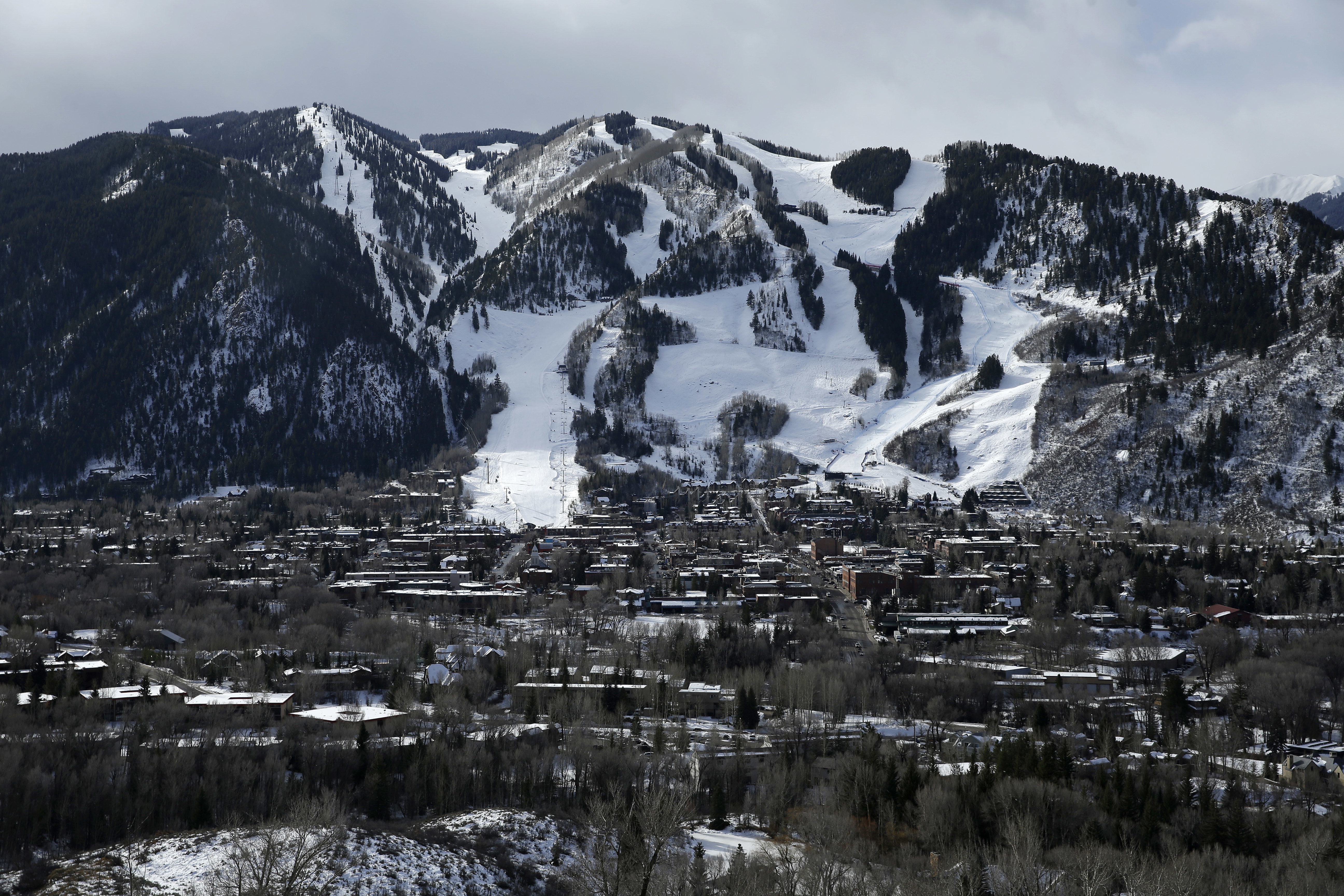 aspen colorado downtown aspen mountain