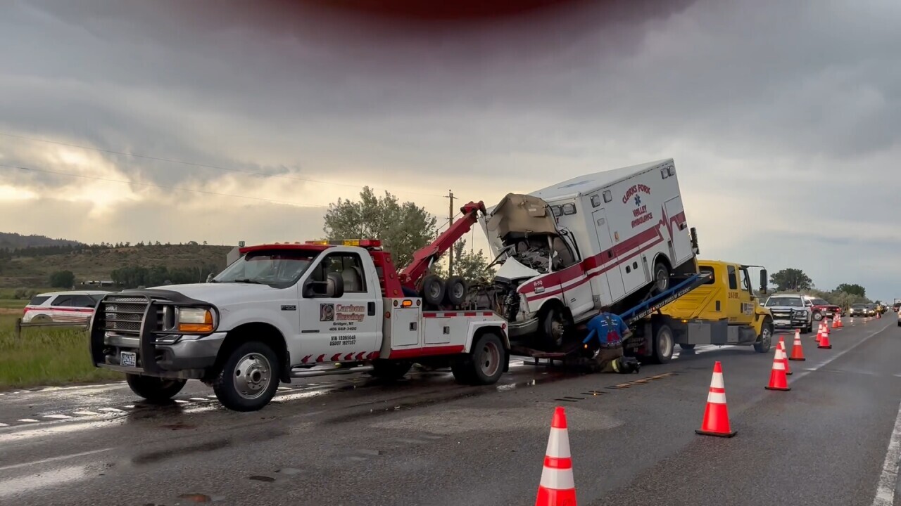 Ambulance driver dies following crash in Carbon County