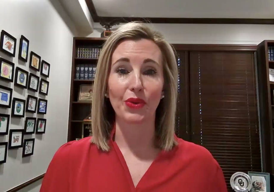 Sen. Kristen Thompson.png