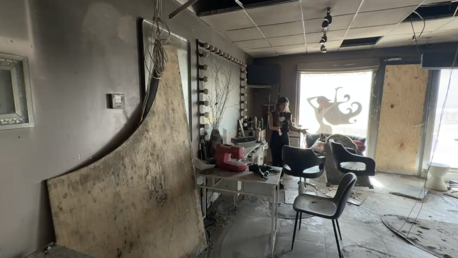 Sofia Loren Salon destroyed by fire in Boca Raton July 2026.png