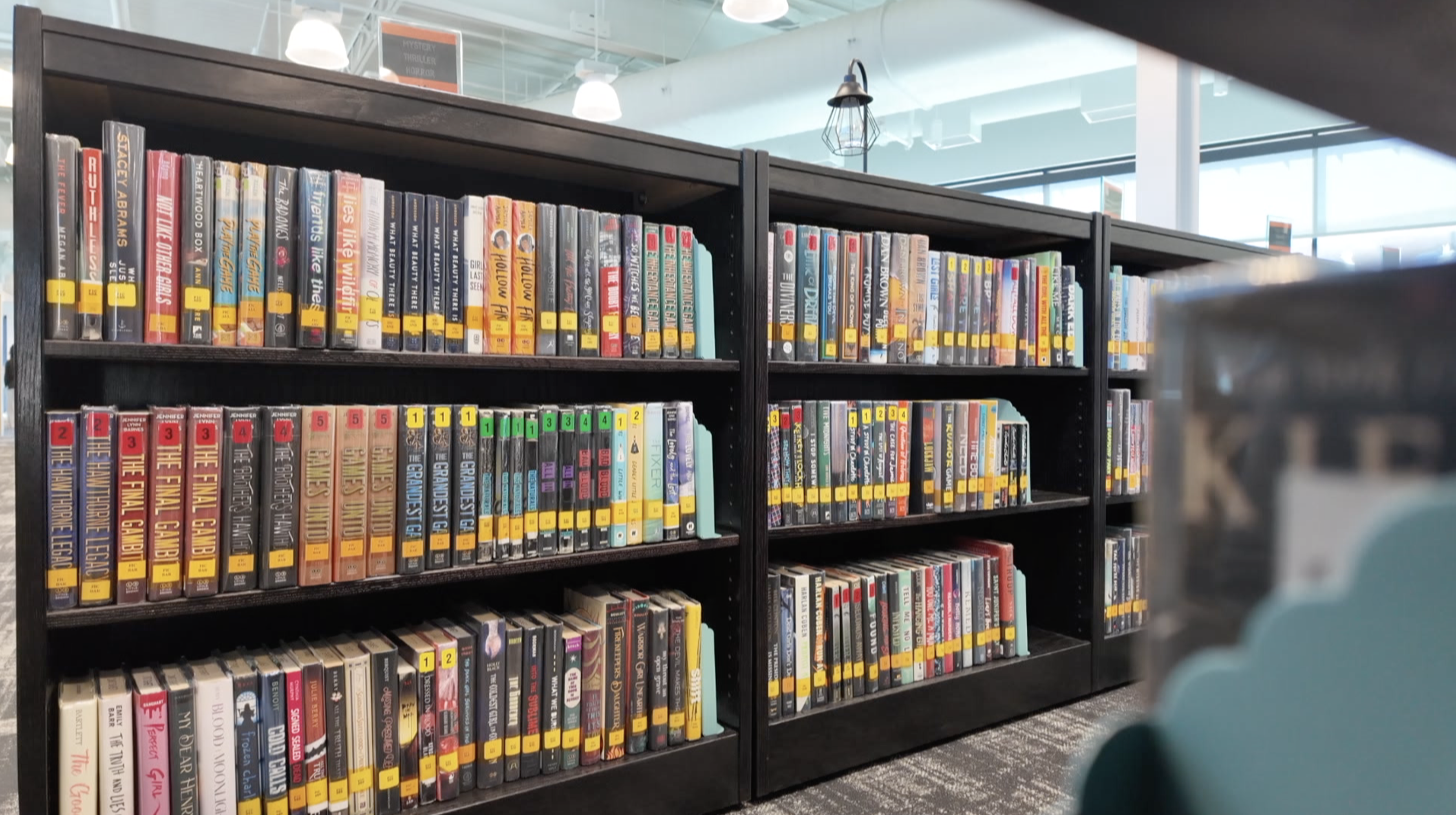 Lee's Summit R-7 School District library