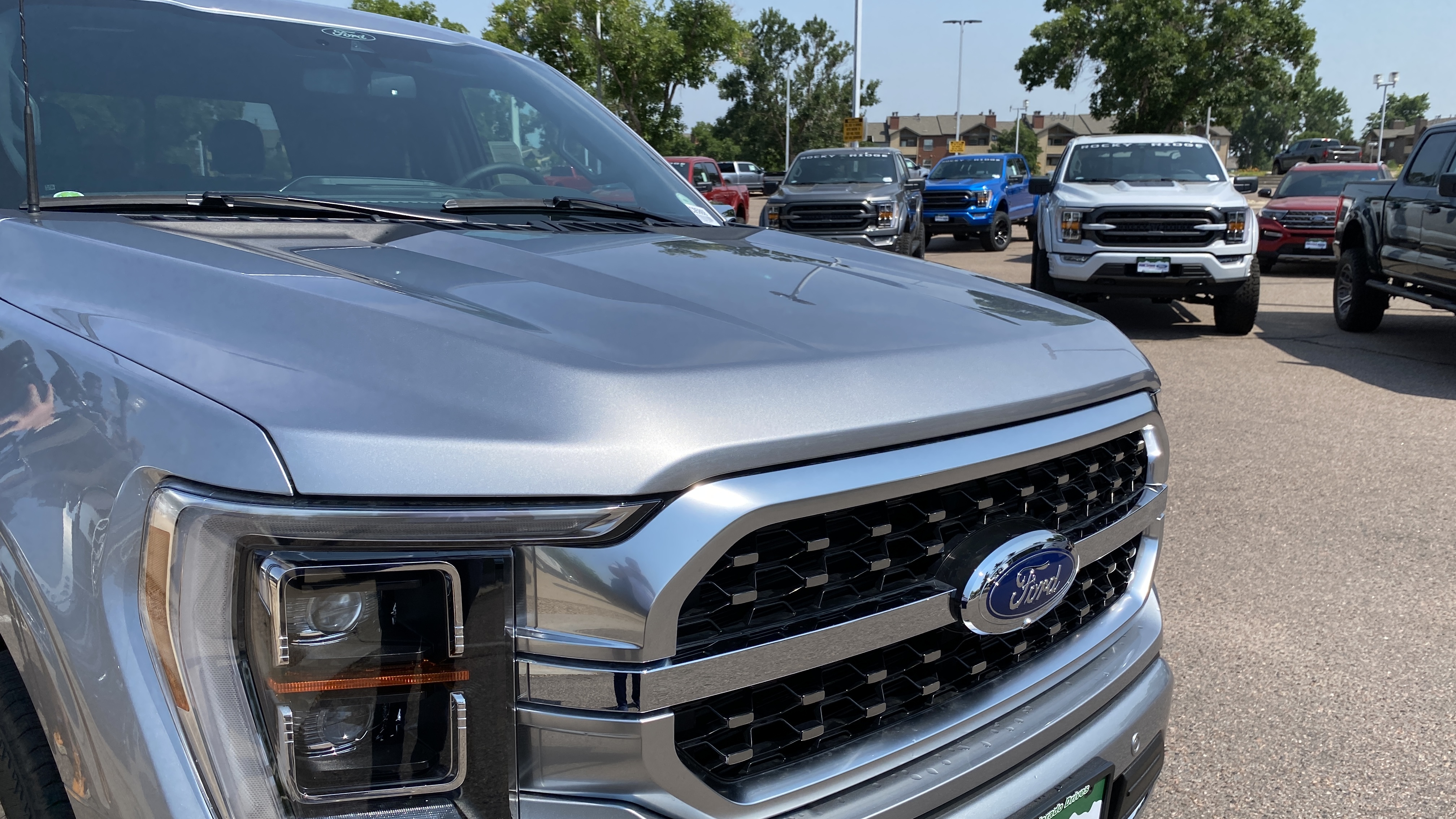 Ford dealership