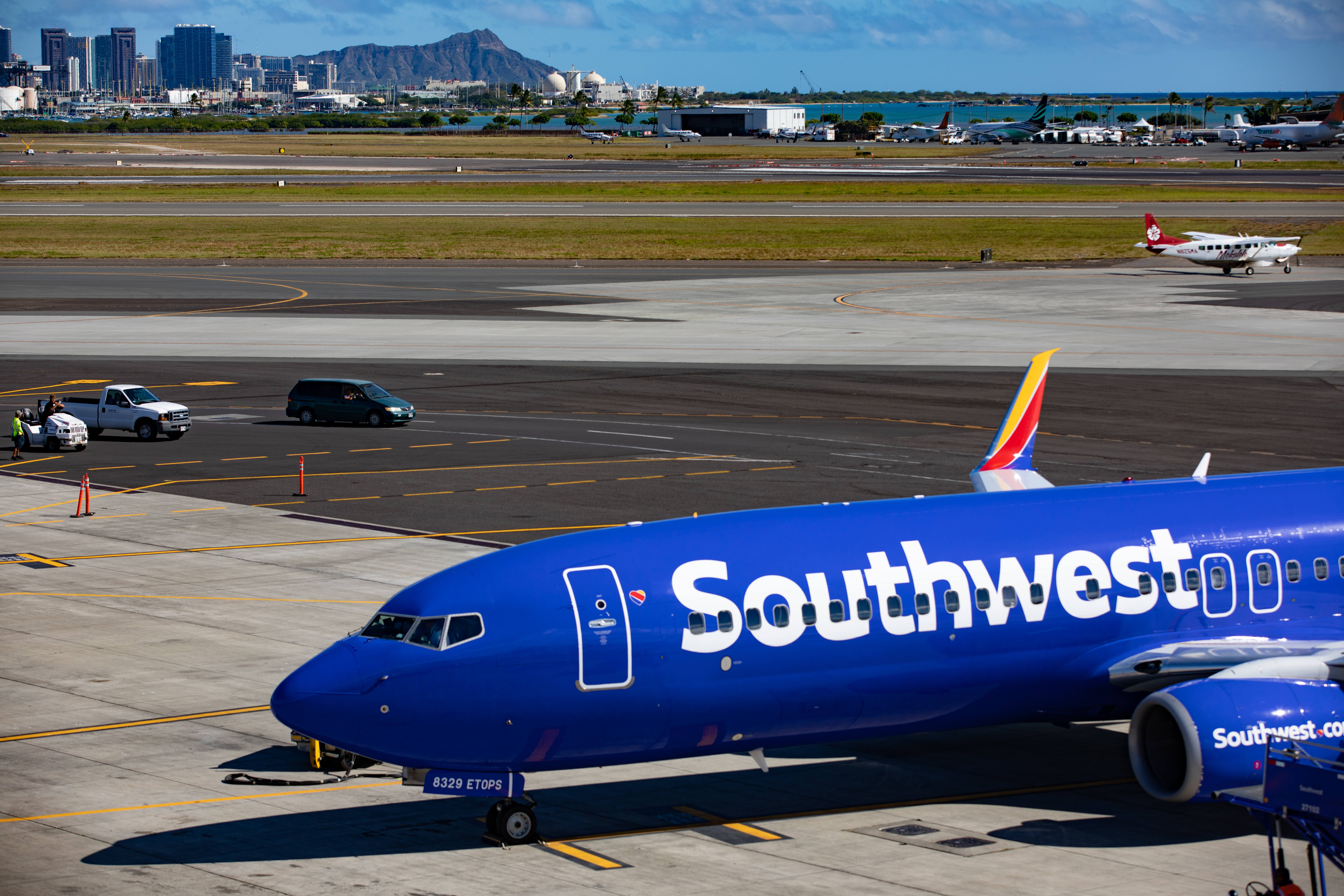 Southwest Airlines Completes First Validation Flight to Hawaii