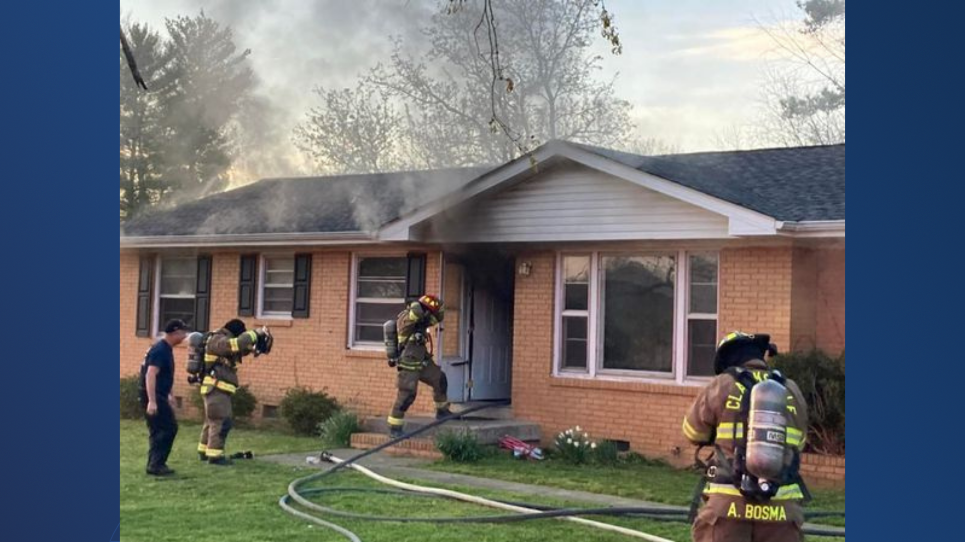 Kitchen fire in Clarksville, firefighters