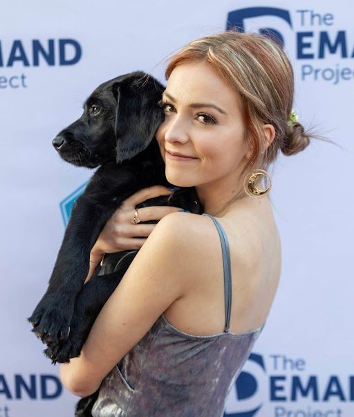 Hannah Weis
