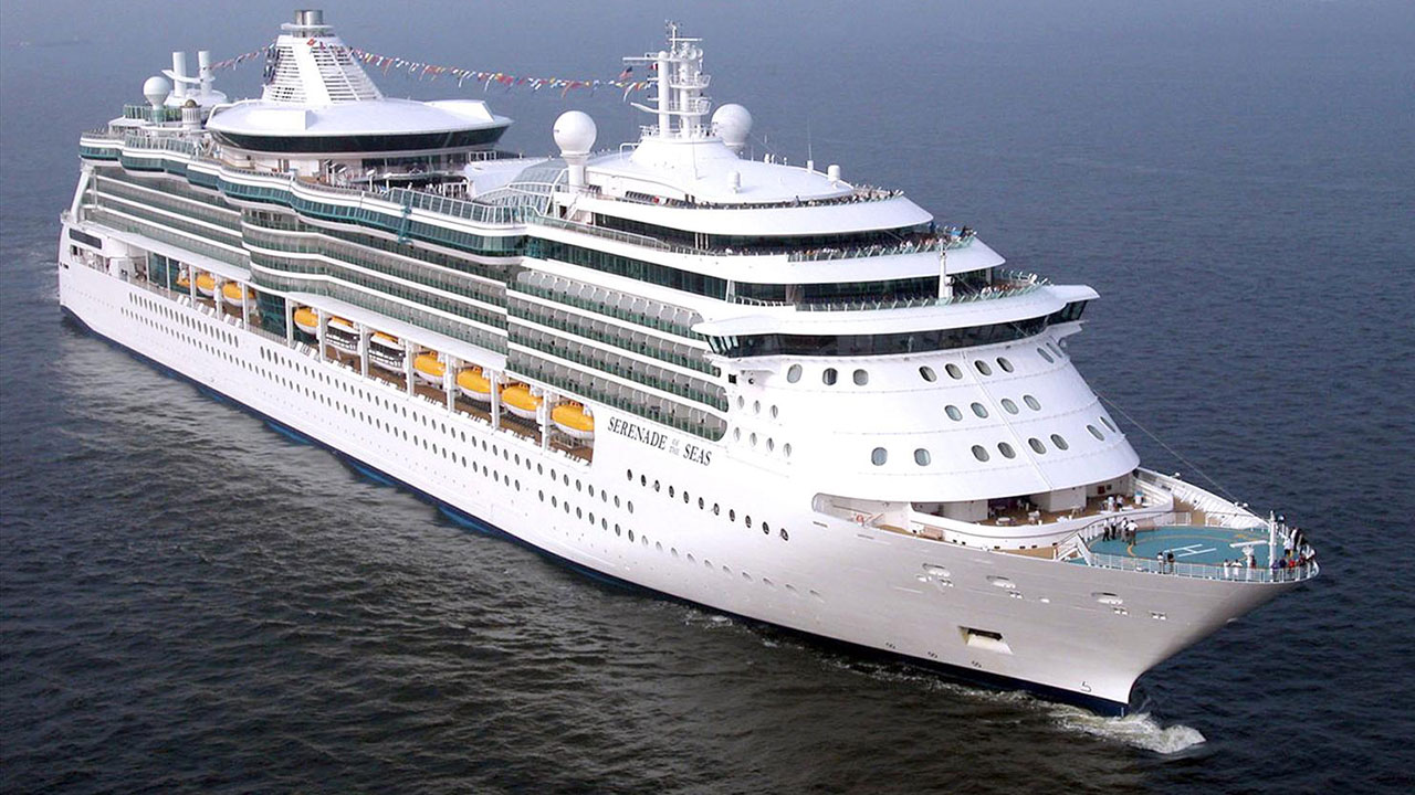 Royal Caribbean "Serenade of the Seas" cruise ship, photo