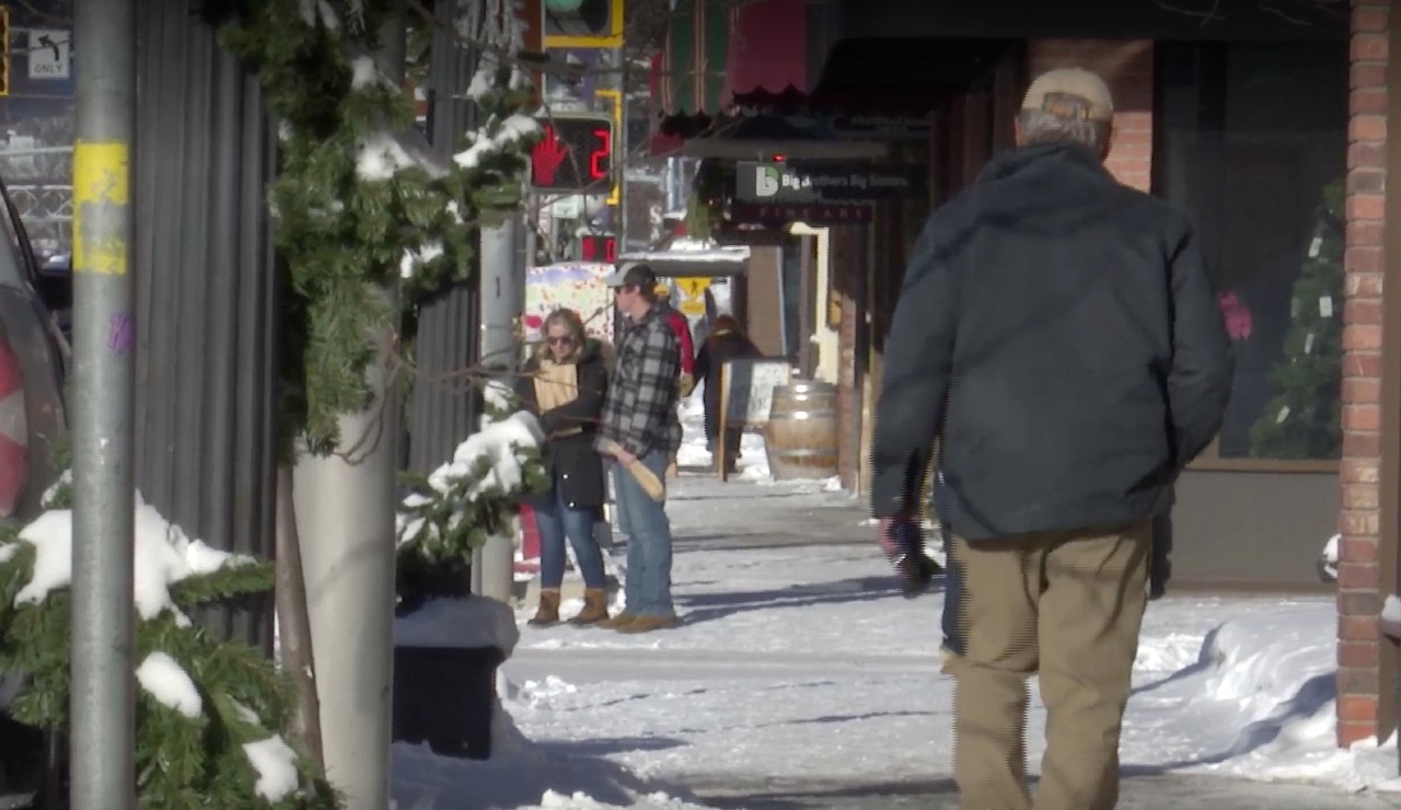 Downtown Kalispell Winter Shoppers